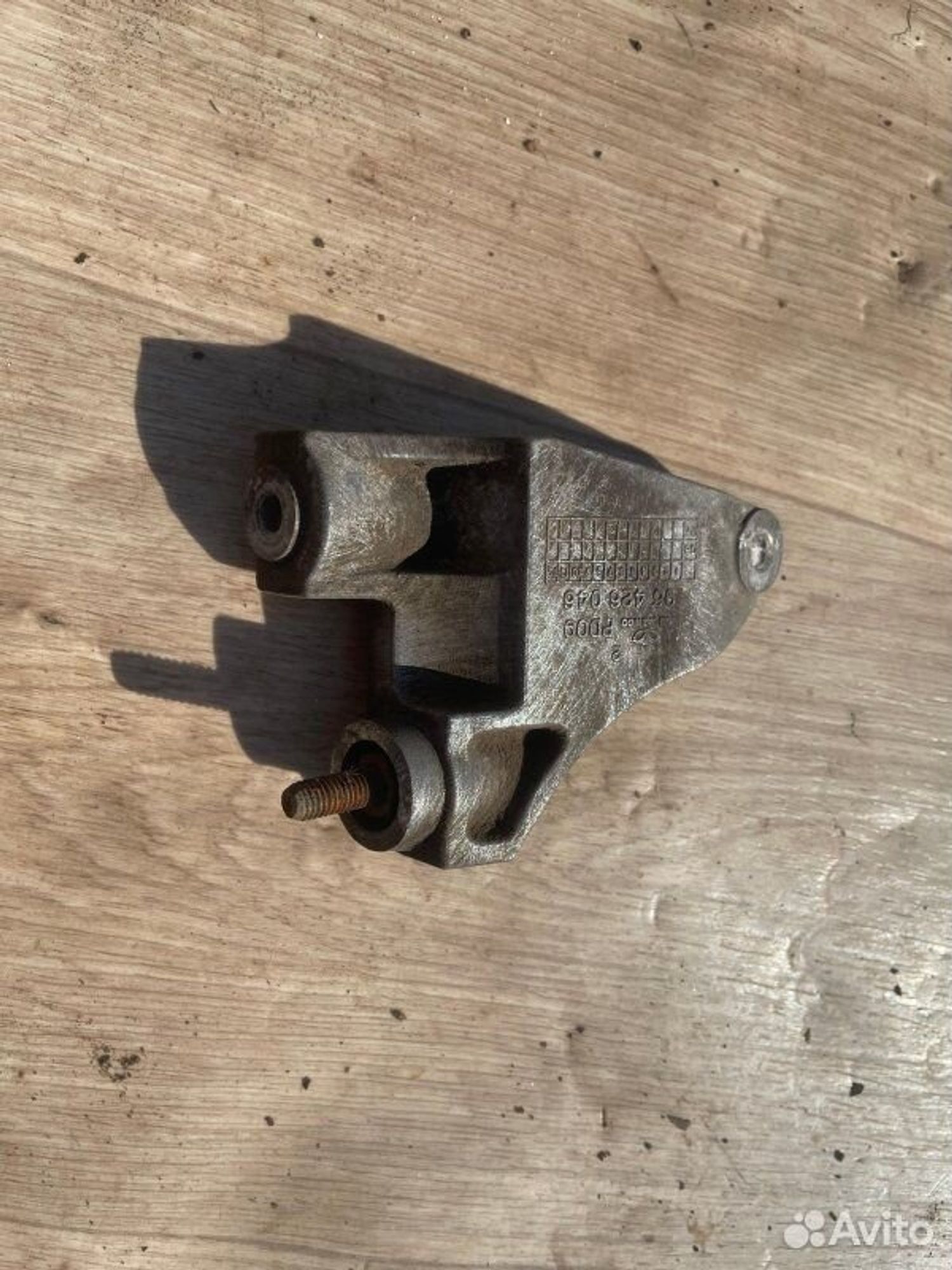 Кронштейн генератора Chevrolet Aveo T250 F14D3, 800 рублей, Семиозерка