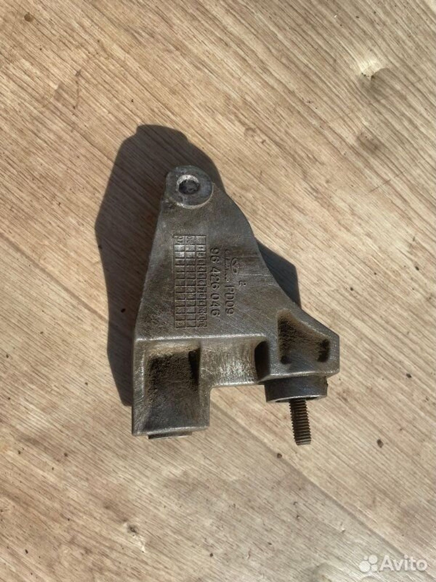 Кронштейн генератора Chevrolet Aveo T250 F14D3, 800 рублей, Семиозерка