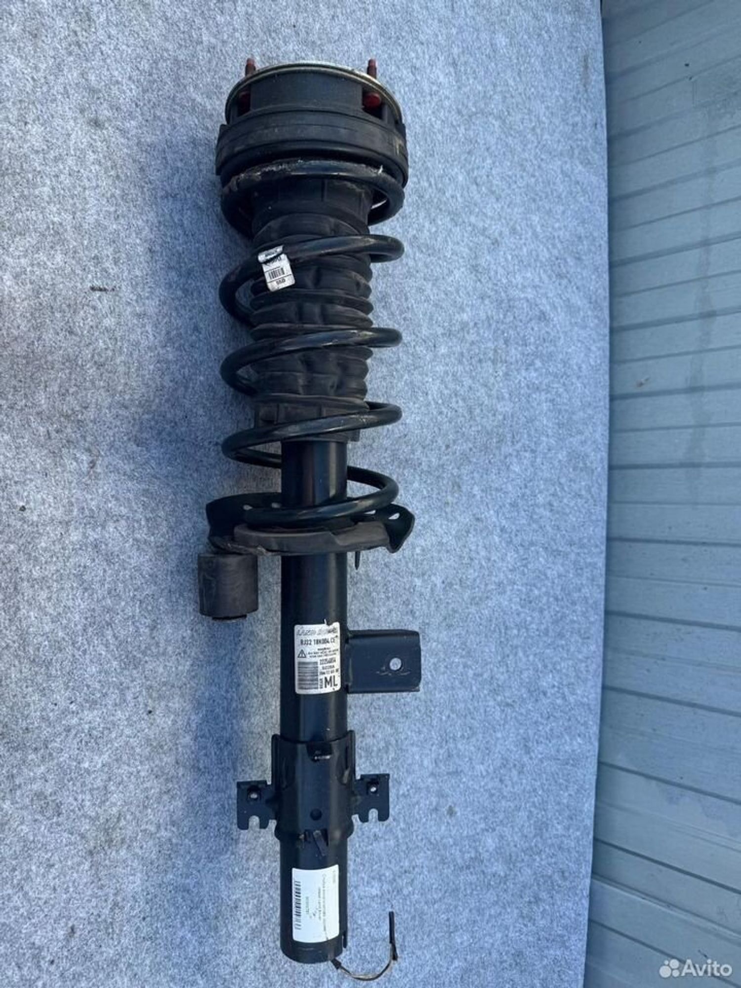 Стойка подвески передняя Land rover, 18000 рублей, Семиозерка