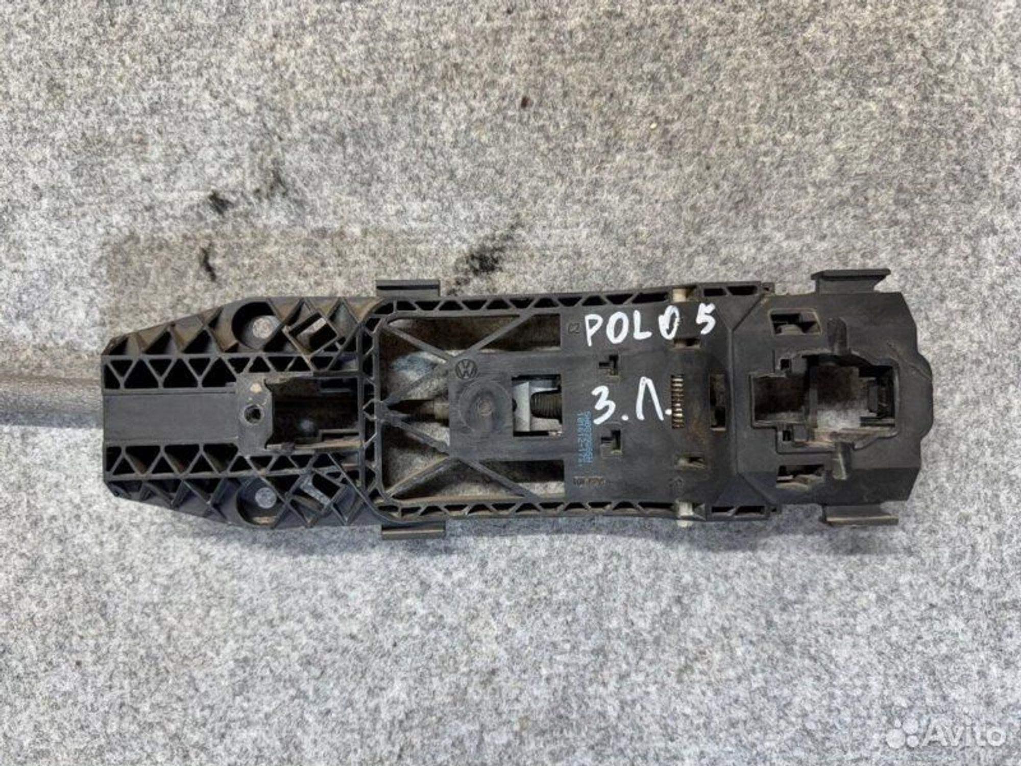 Ручка двери внешняя задняя левая Volkswagen Polo, 1500 рублей, Семиозерка