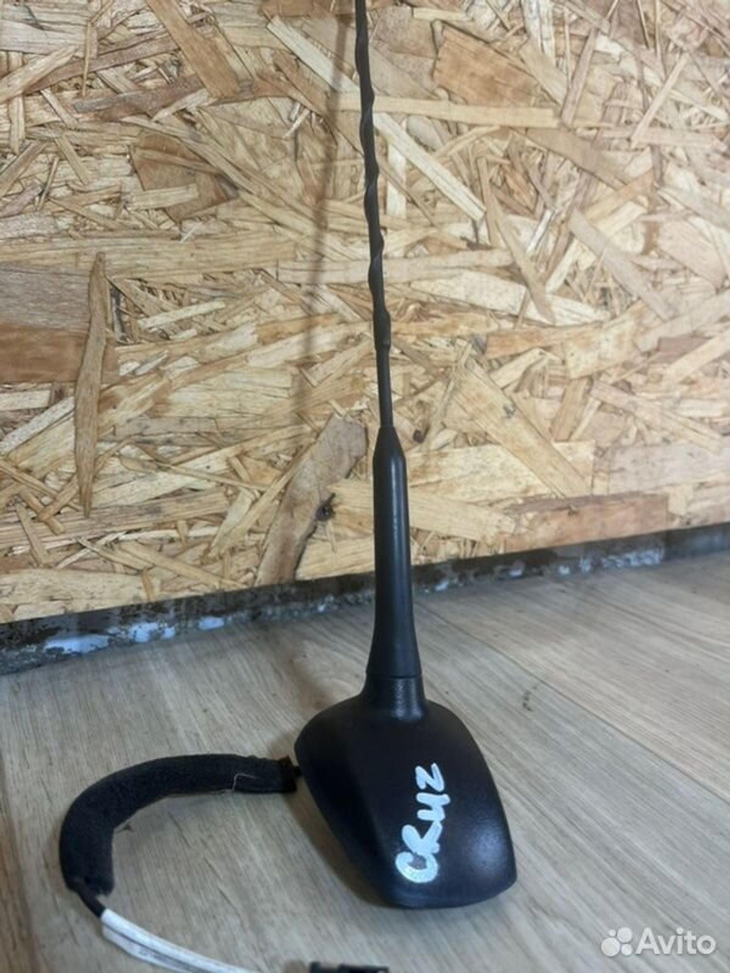 Антенна Chevrolet Cruz J300 F16D3 2011, 1500 рублей, Семиозерка