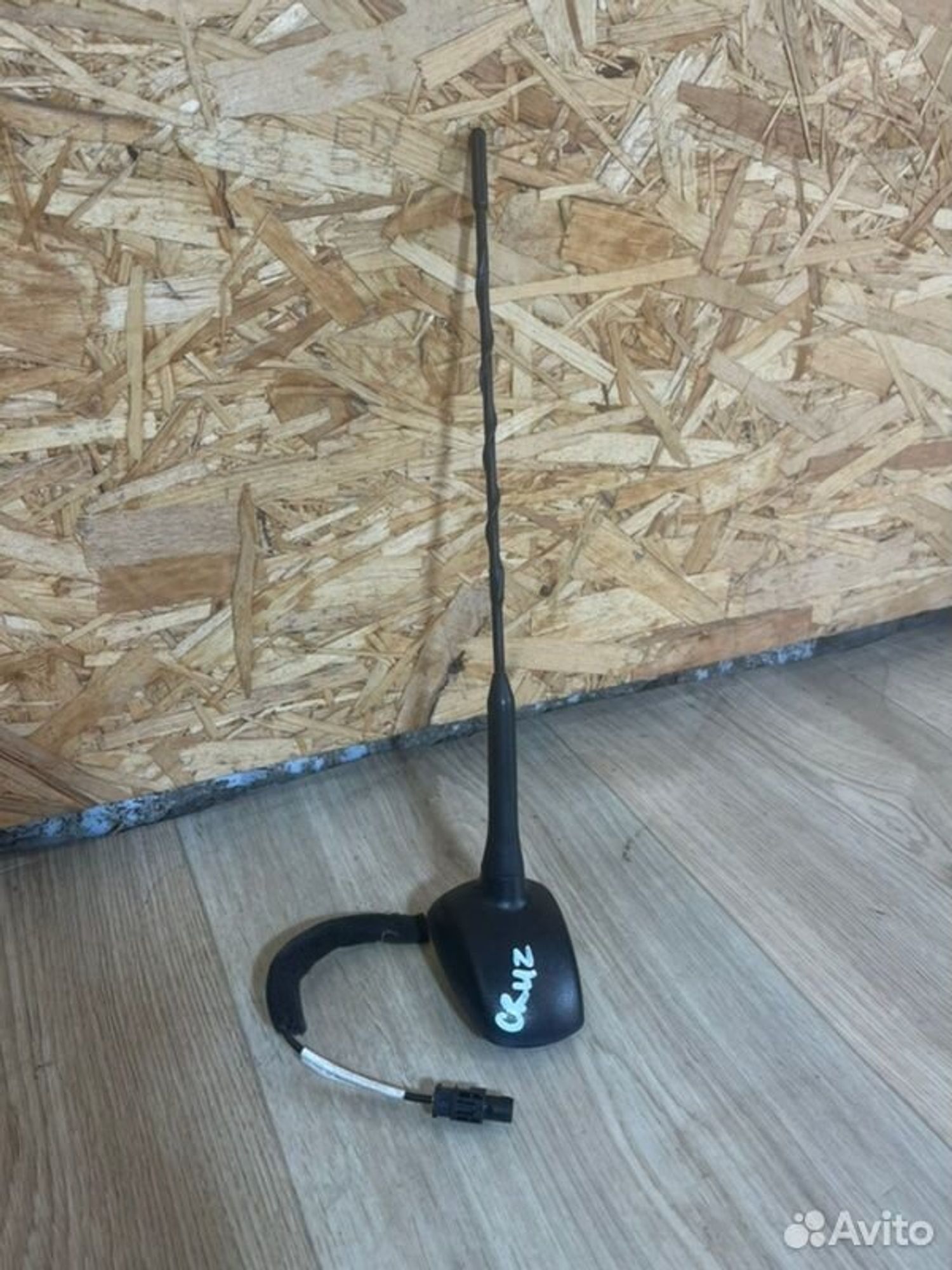 Антенна Chevrolet Cruz J300 F16D3 2011, 1500 рублей, Семиозерка