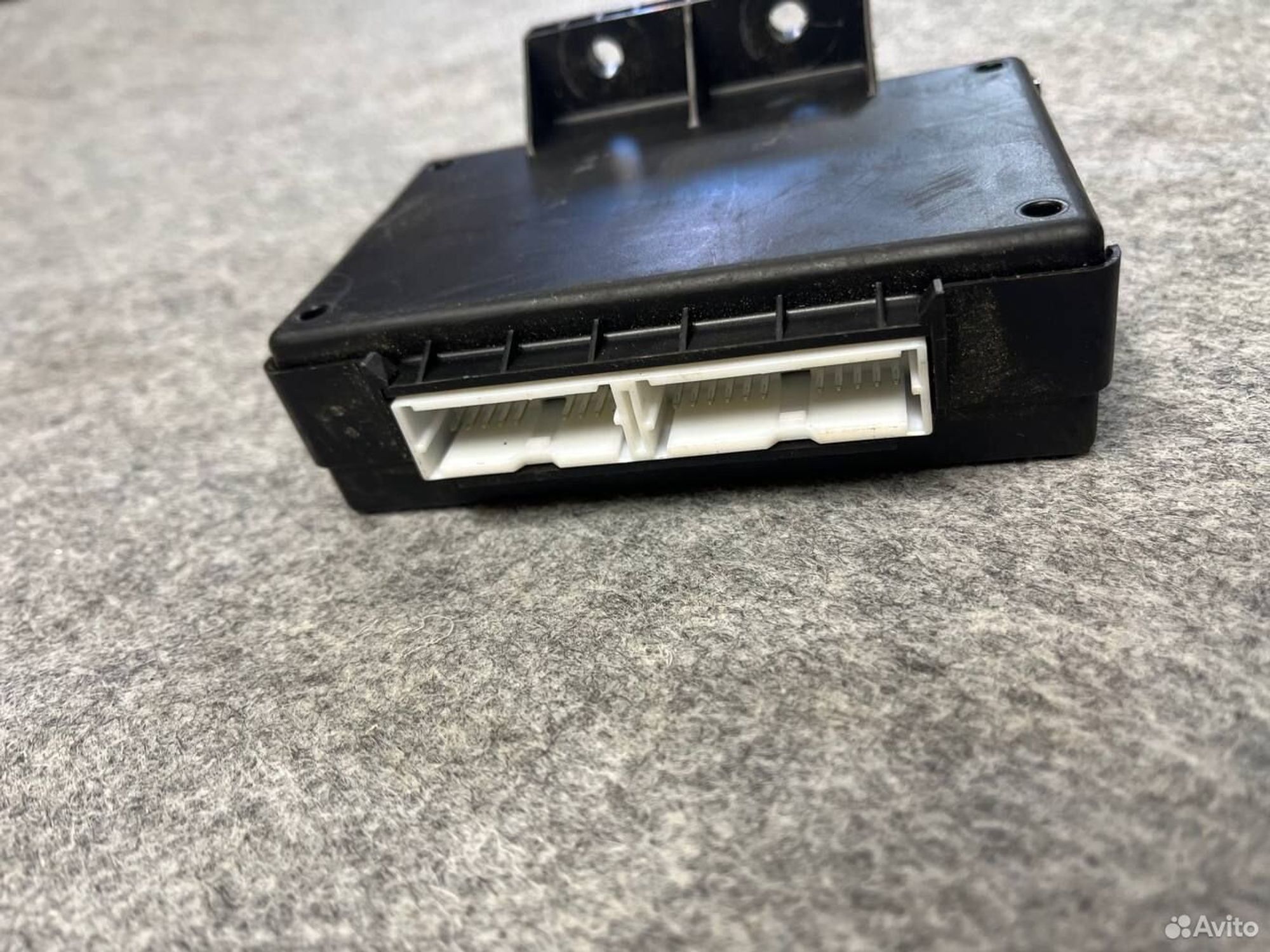 Блок управления центральным замком Solaris 2014, 1500 рублей, Семиозерка