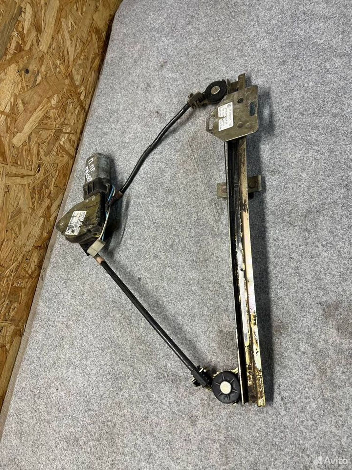 Стеклоподъемник передний правый priora, 1500 рублей, Семиозерка