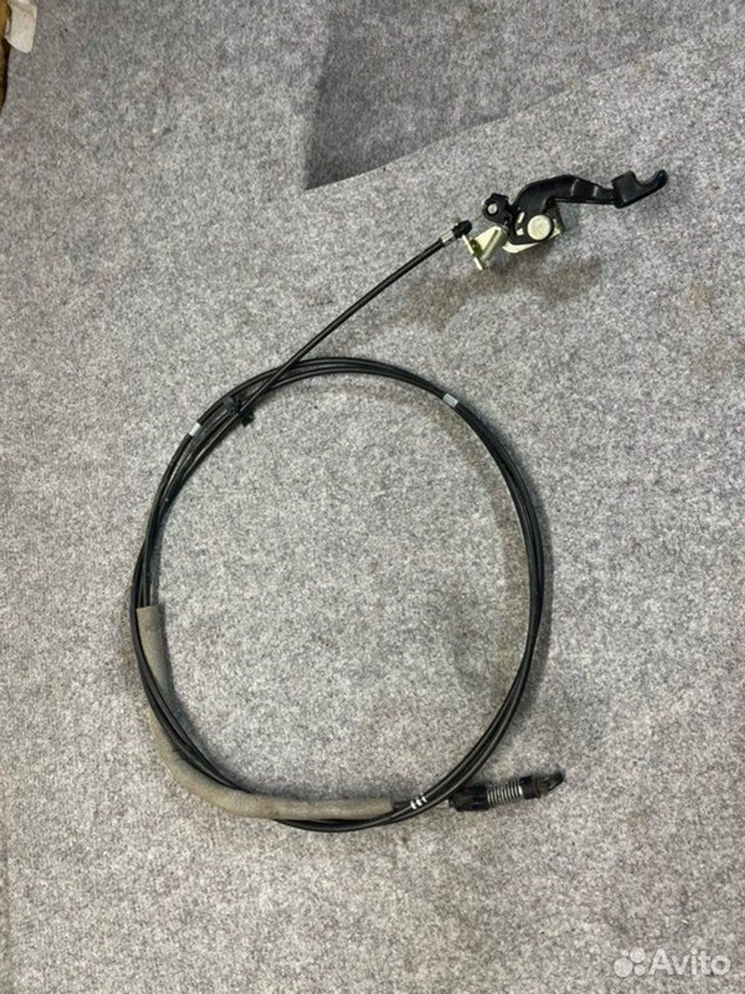 Трос лючка топливного бака Hyundai Solaris G4FC, 1000 рублей, Семиозерка