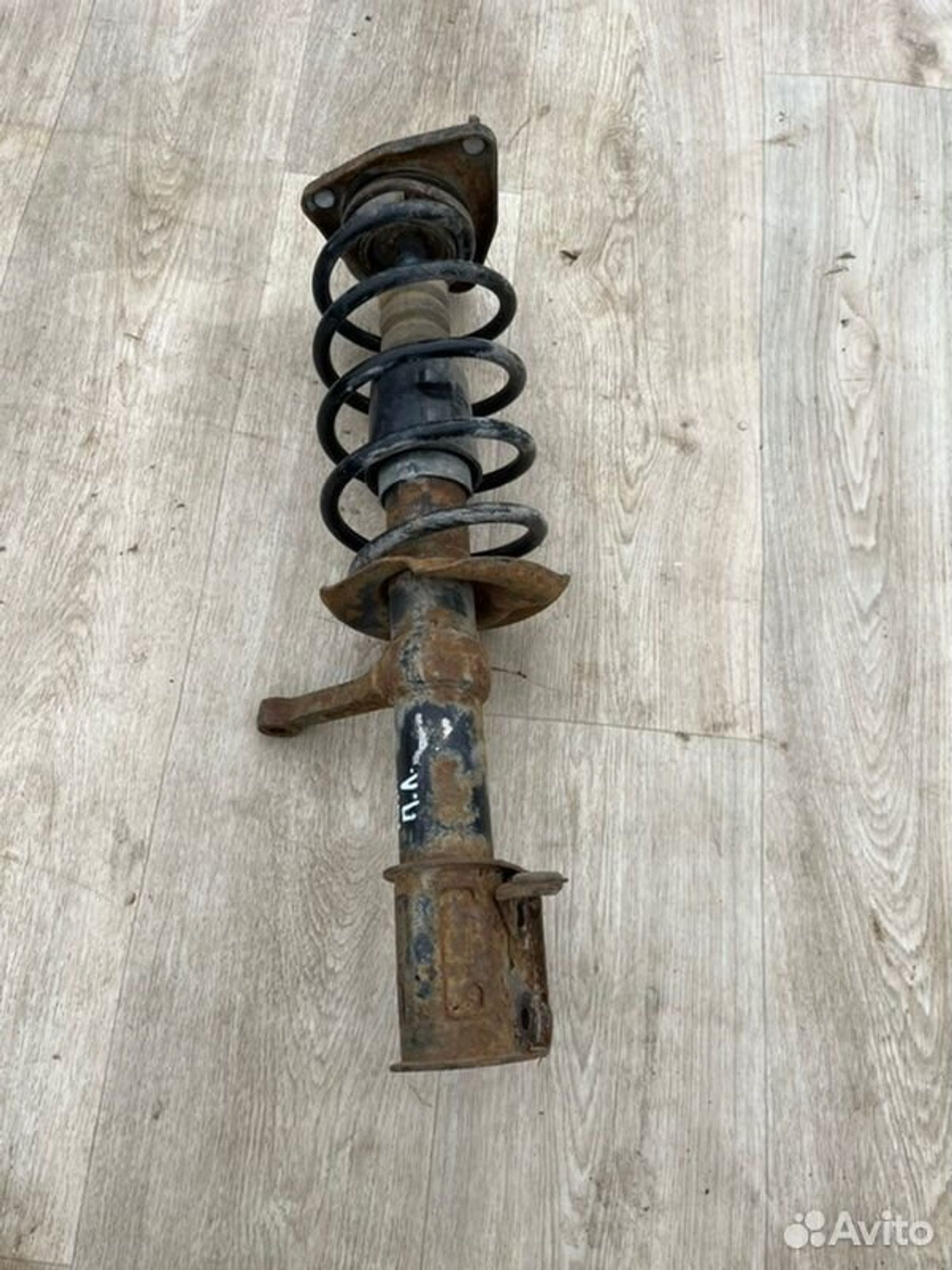 Стойка подвески передняя левая Лада Калина 2 11193, 2500 рублей, Семиозерка