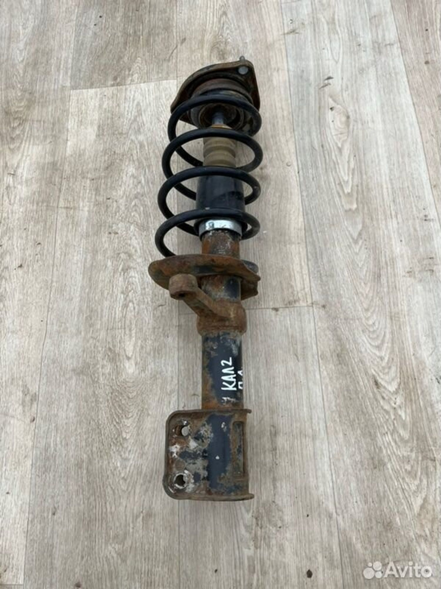 Стойка подвески передняя левая Лада Калина 2 11193, 2500 рублей, Семиозерка