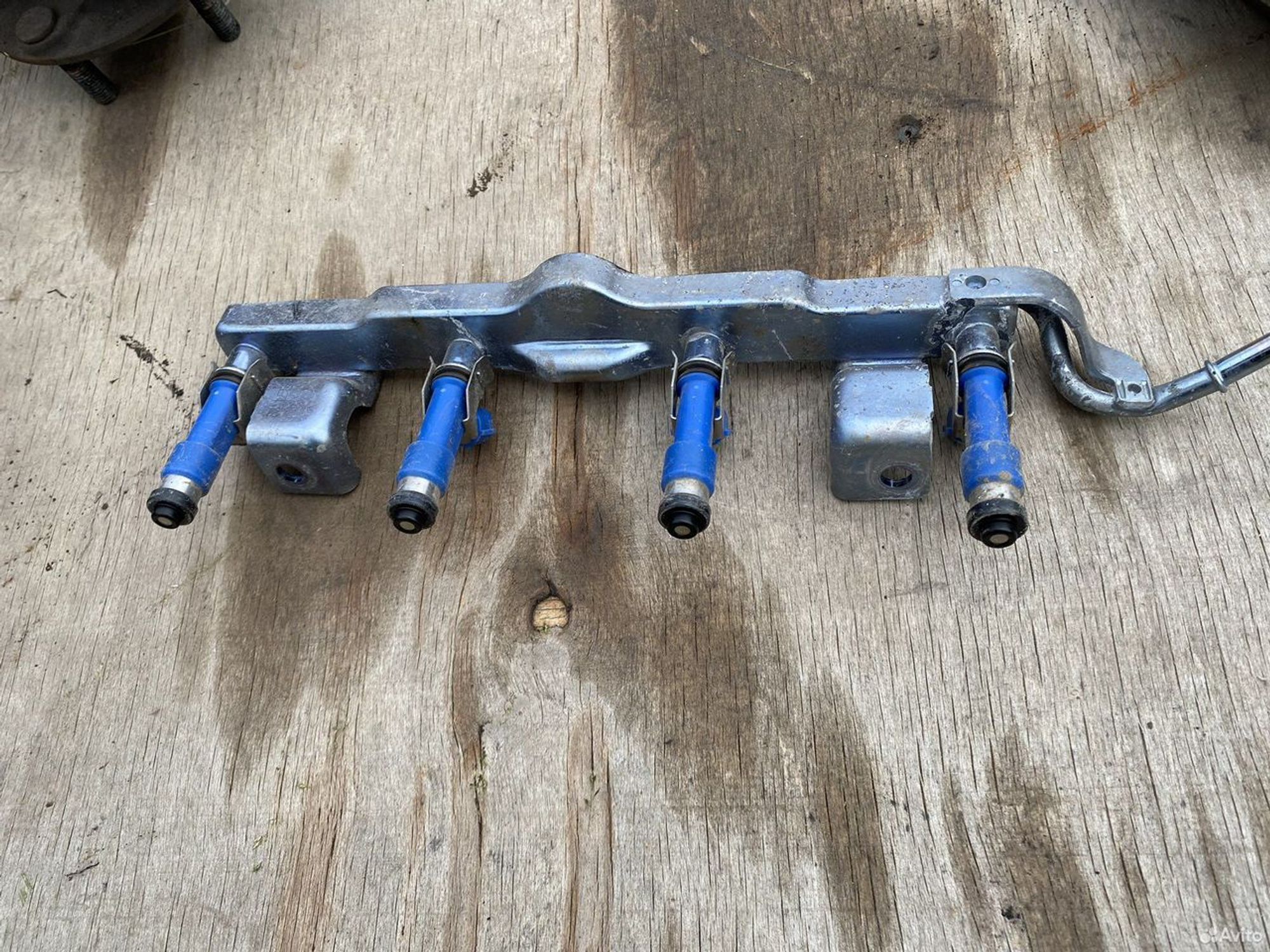 Топливная рампа с форсунками mazda 3 bm, 4900 рублей, Семиозерка