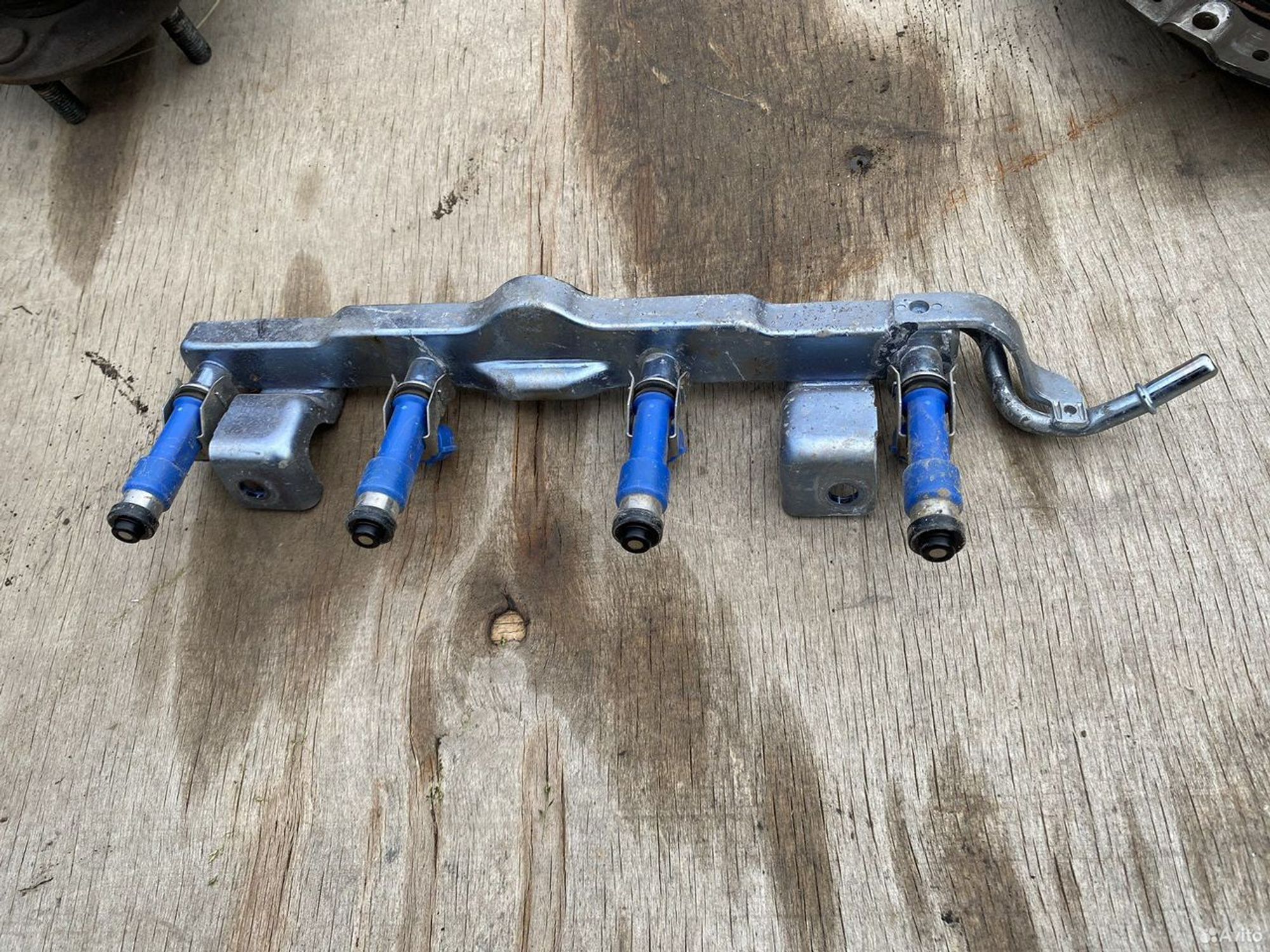 Топливная рампа с форсунками mazda 3 bm, 4900 рублей, Семиозерка