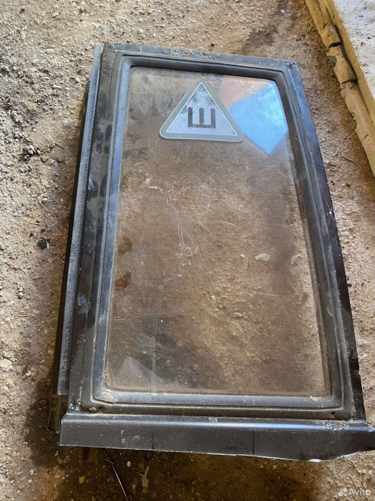 Стекло заднее isuzu trooper 1, 2000 рублей, Семиозерка