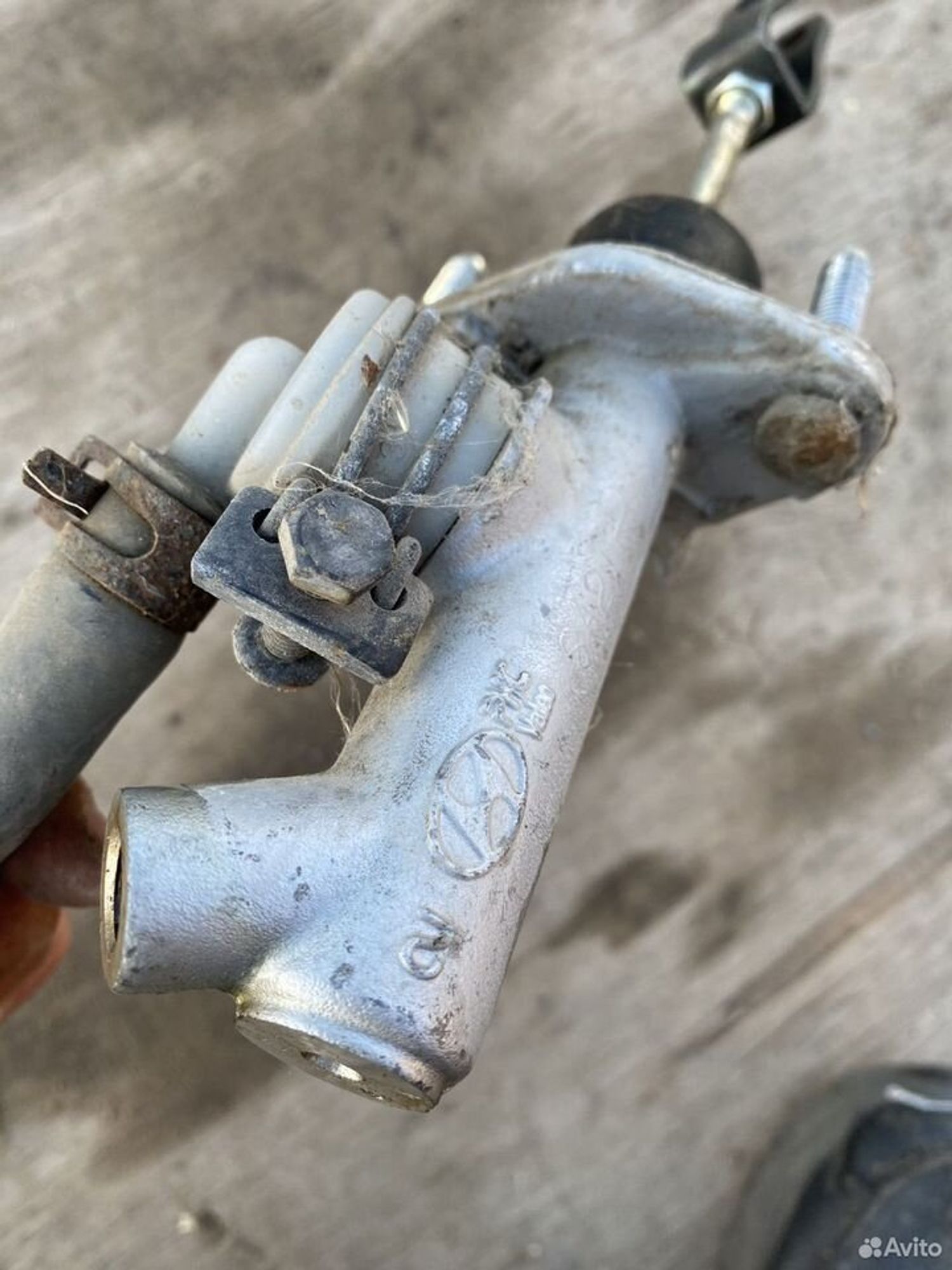 Главный тормозной цилиндр getz, 1000 рублей, Семиозерка