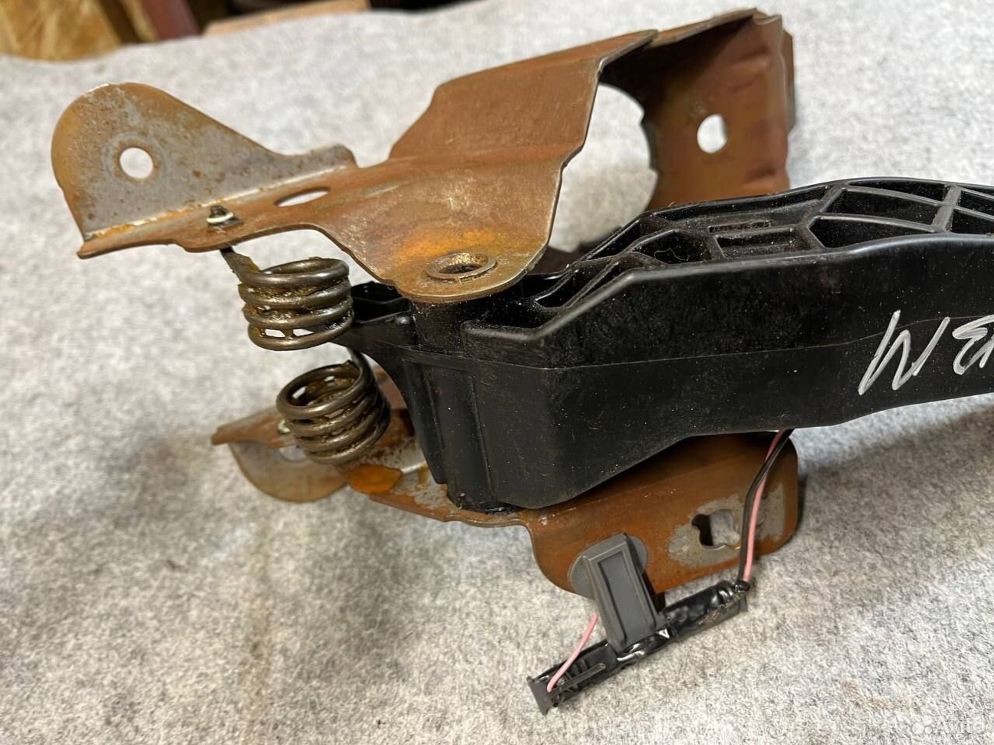 Педаль сцепления mazda 3 BM, 1500 рублей, Семиозерка