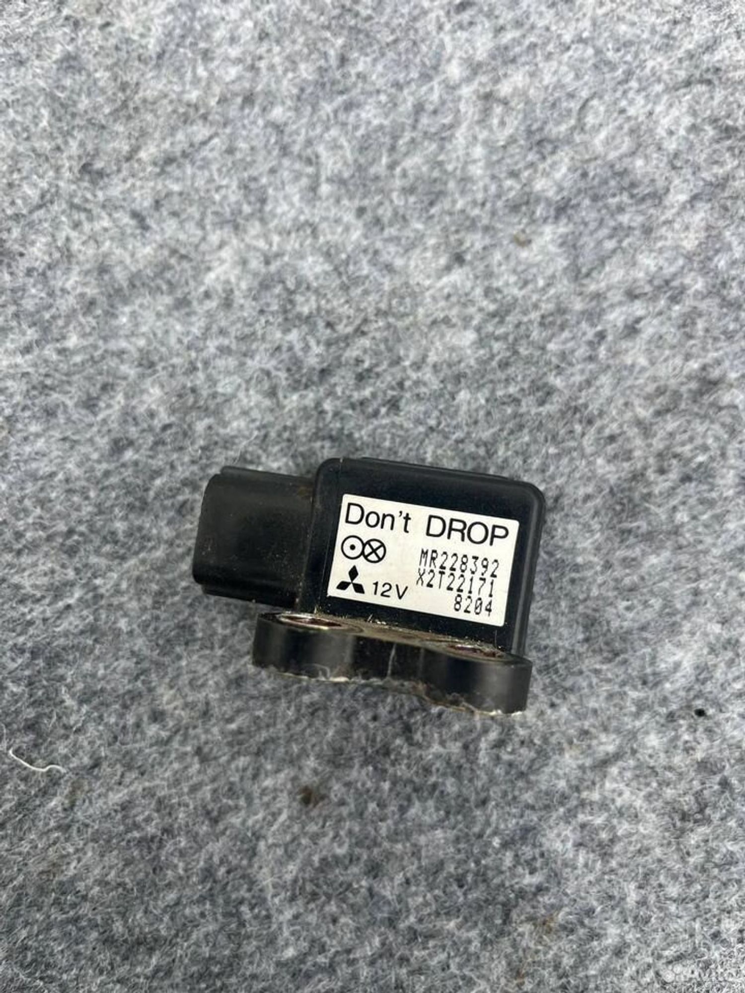 Датчик airbag удара Mitsubishi Pajero 2, 1000 рублей, Семиозерка