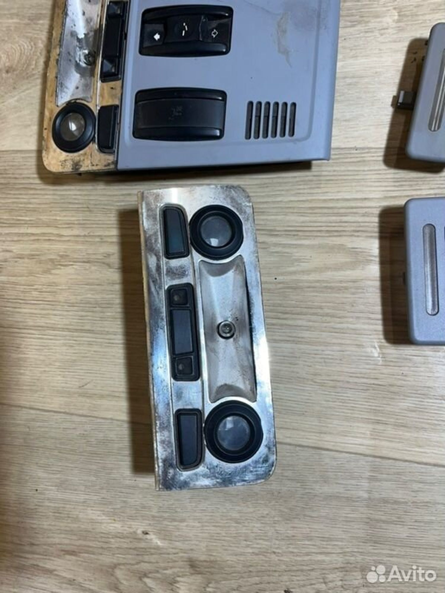 Плафон подсветки салона Bmw 1 E87 M47D20 2006, 2000 рублей, Семиозерка