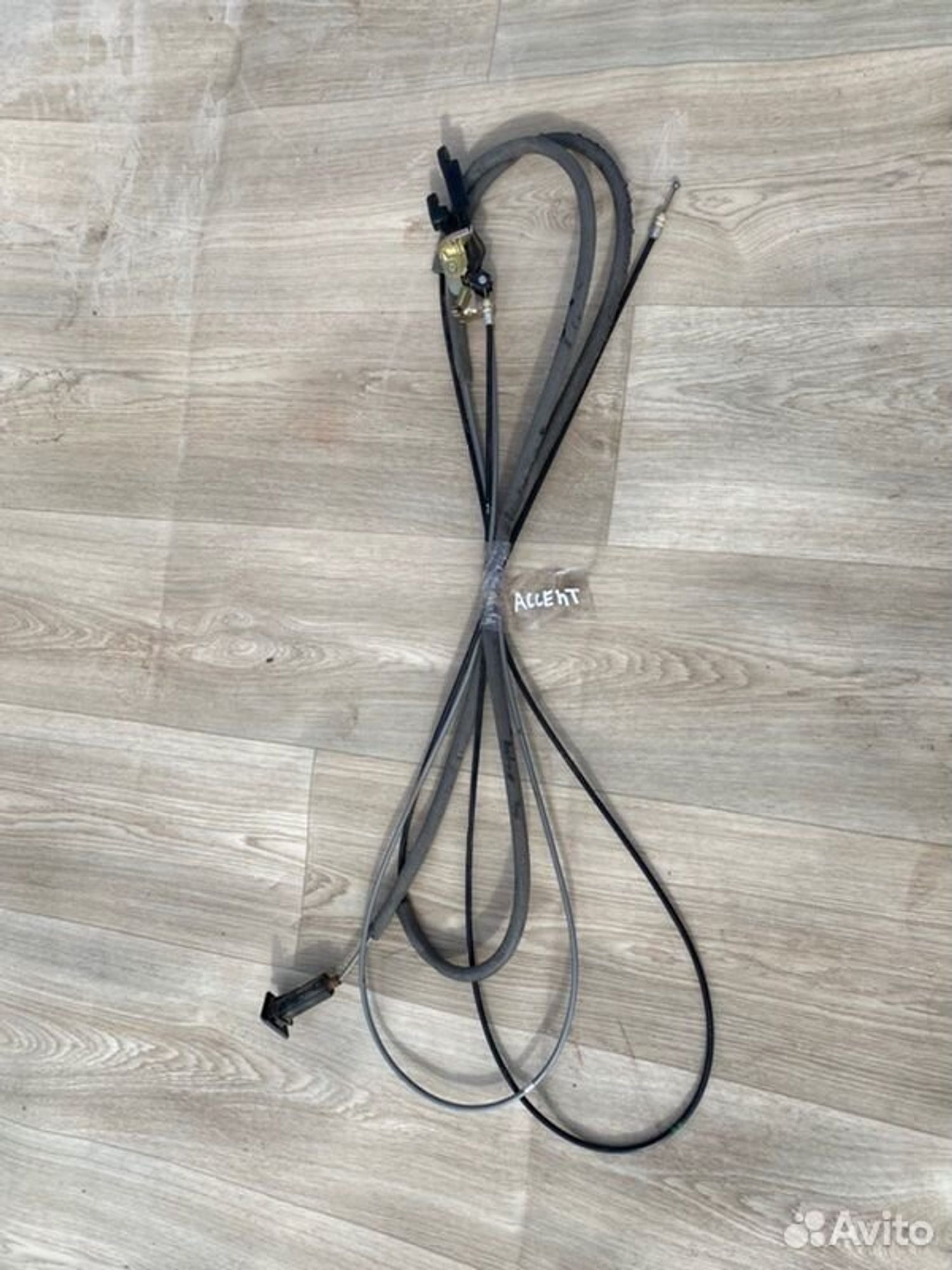 Трос лючка топливного бака Hyundai Accent G4EB, 800 рублей, Семиозерка