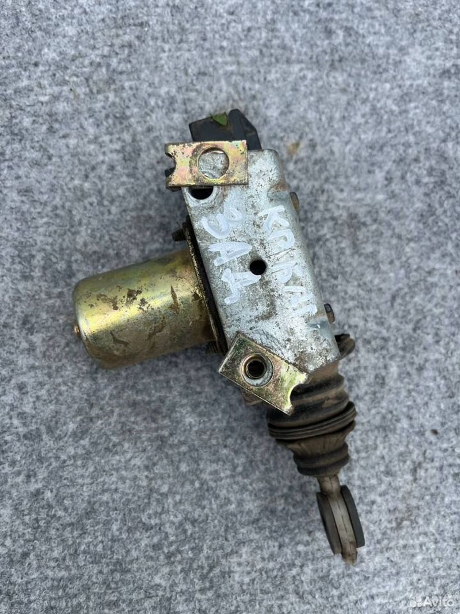 Активатор замка багажника Pajero 2, 1000 рублей, Семиозерка