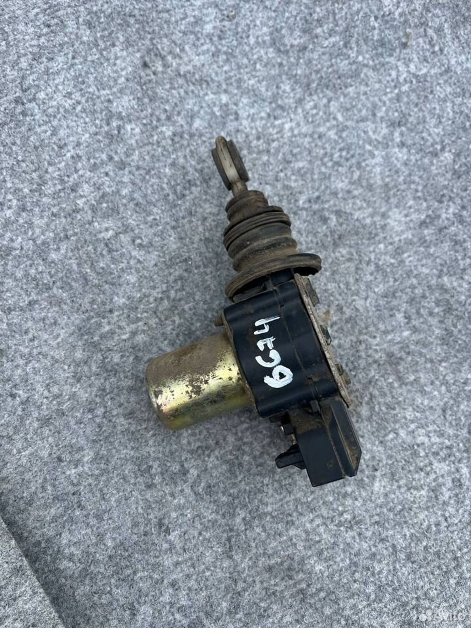 Активатор замка багажника Pajero 2, 1000 рублей, Семиозерка