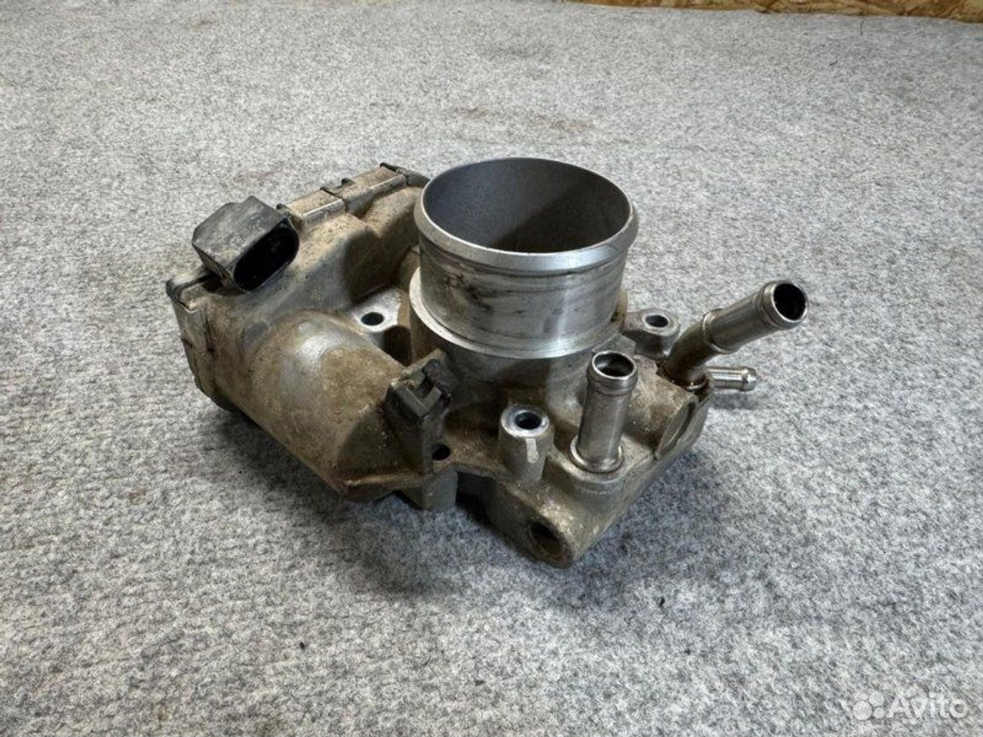 Дроссельная заслонка Hyundai Solaris G4FC 2013, 5000 рублей, Семиозерка