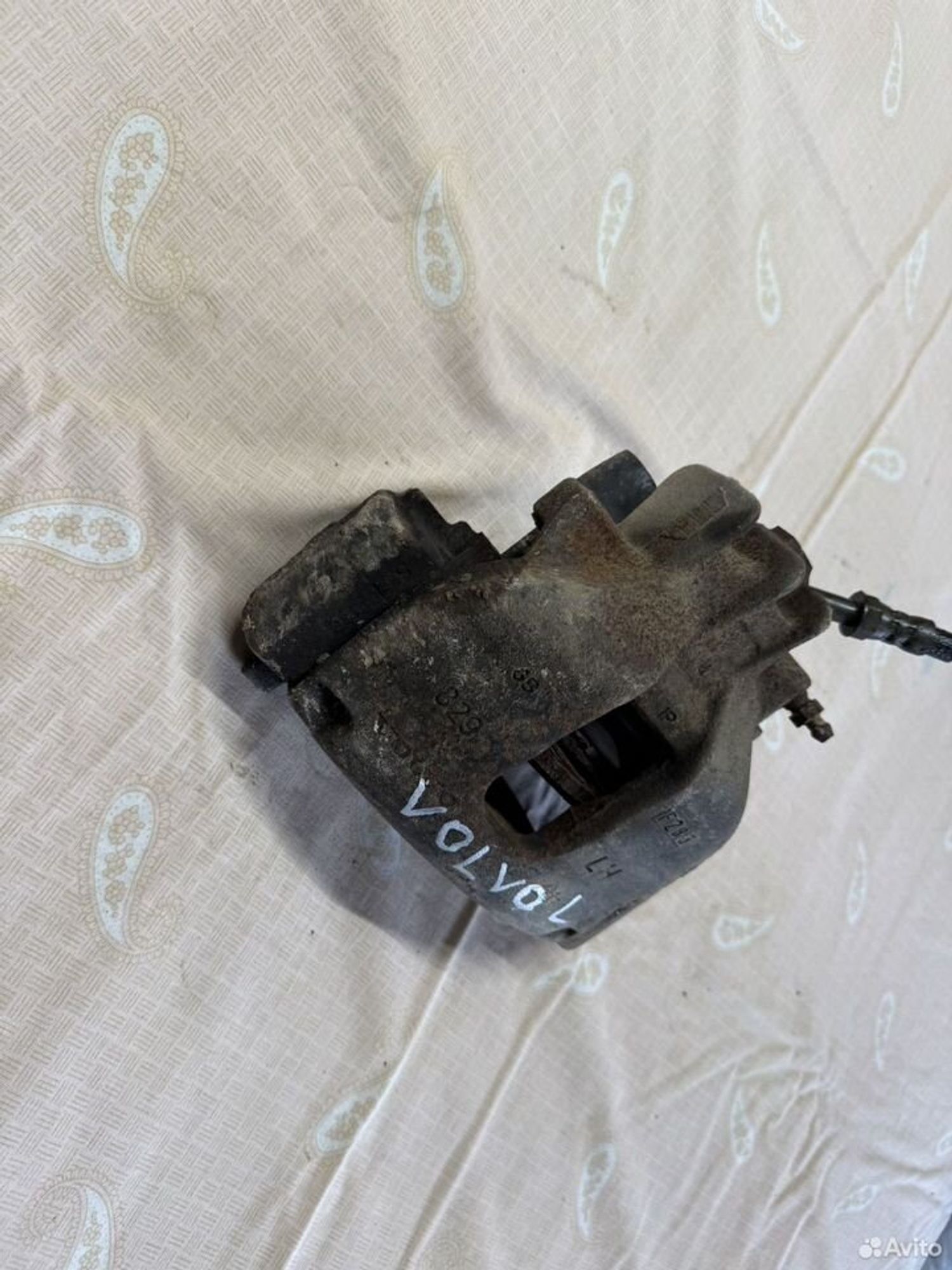 Суппорт тормозной передний Volvo s60 xc70 xc90, 2100 рублей, Семиозерка