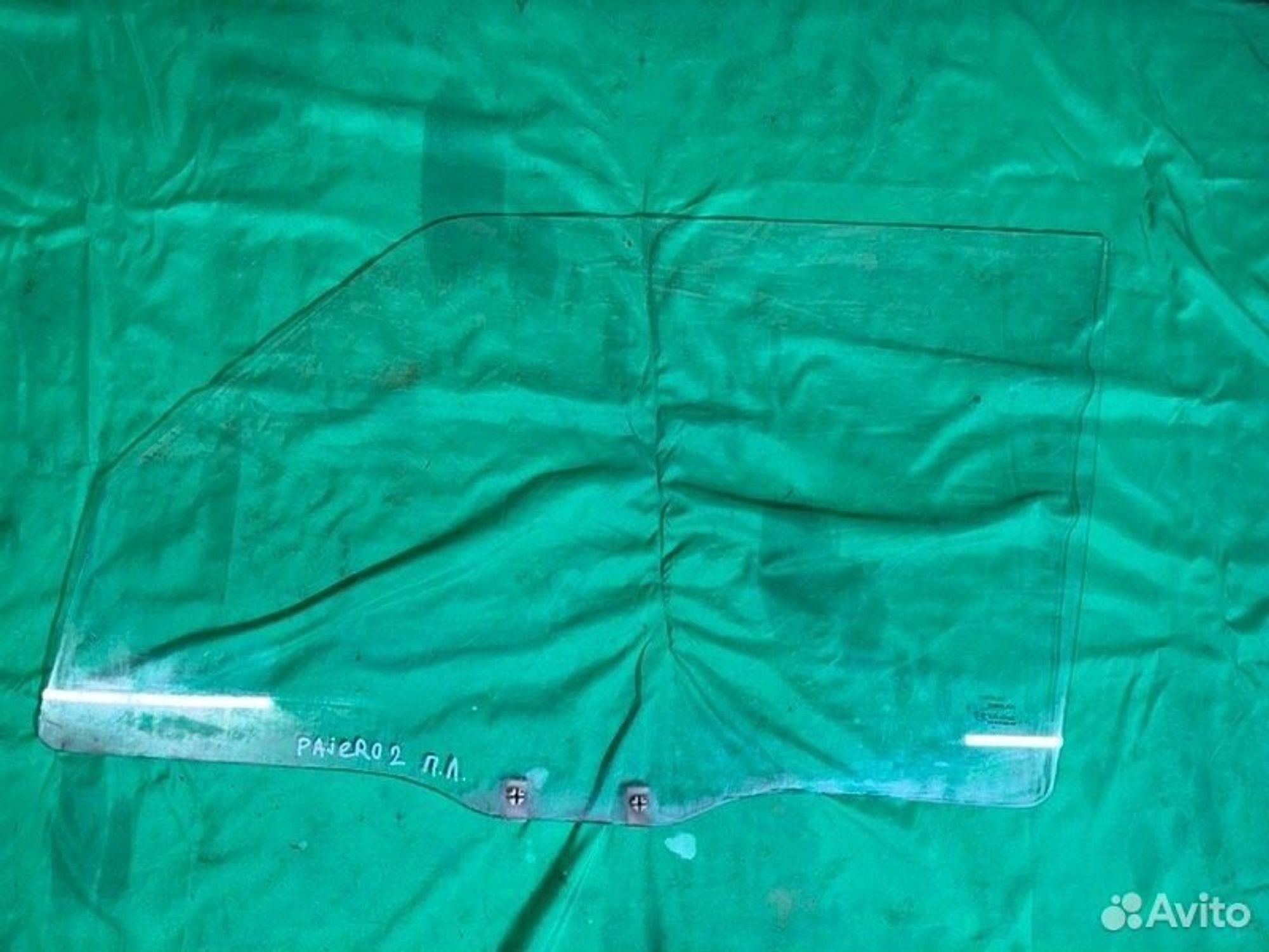 Стекло двери переднее левое Mitsubishi Pajero 6G72, 1500 рублей, Семиозерка