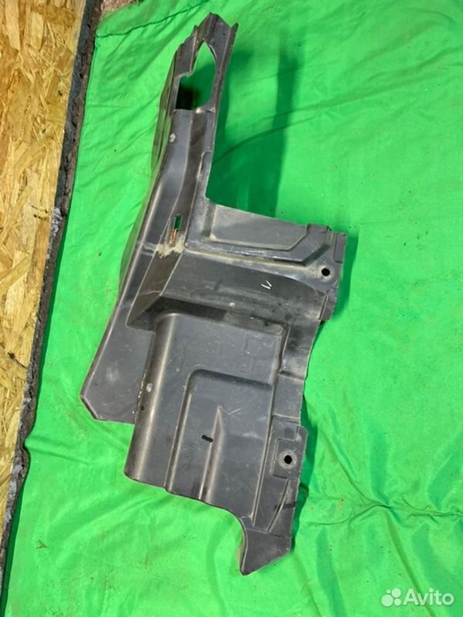 Пыльник двигателя левый Chevrolet Cobalt B15D2, 1200 рублей, Семиозерка