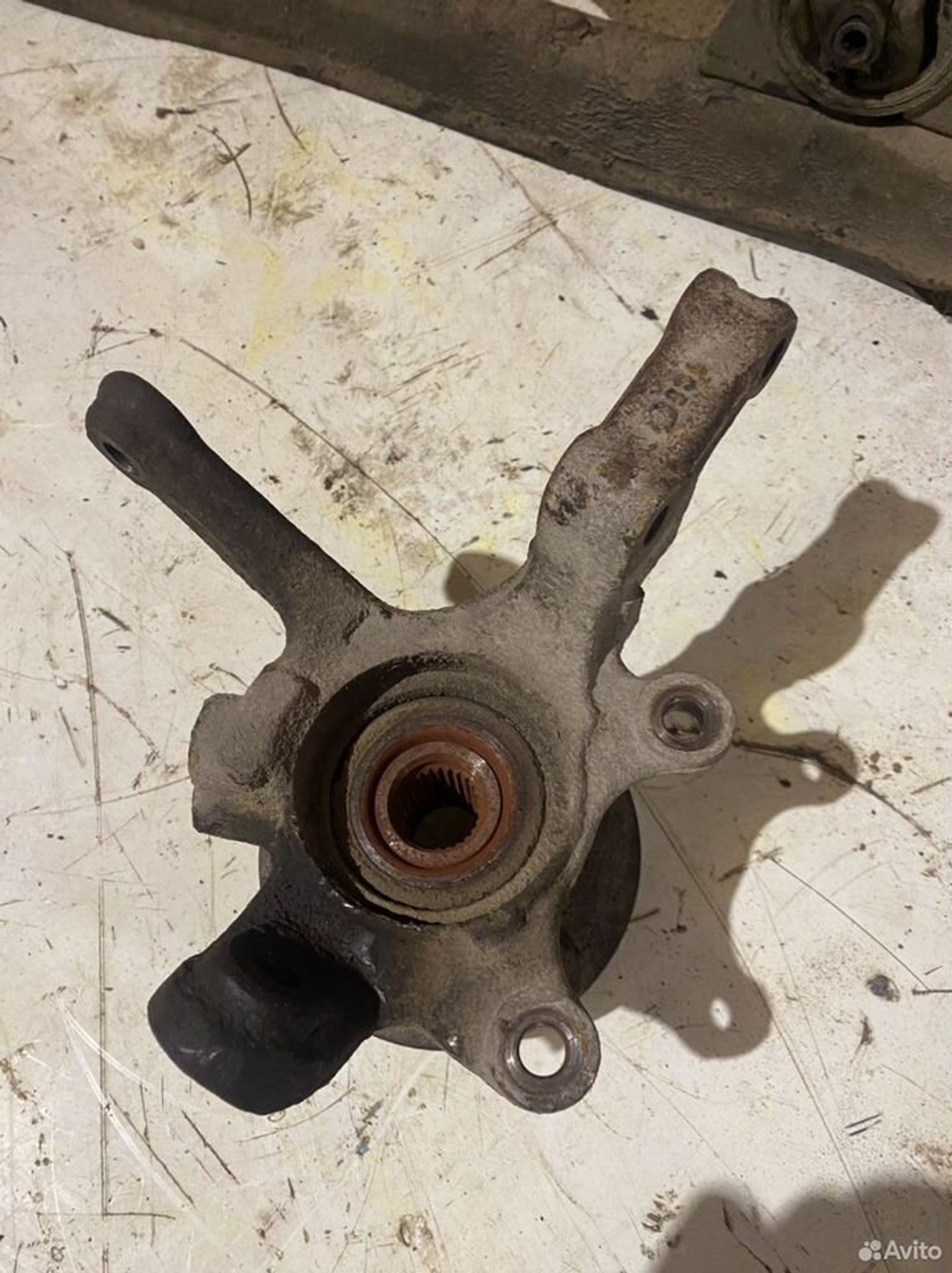 Поворотный кулак nissan almera n16, 2000 рублей, Семиозерка