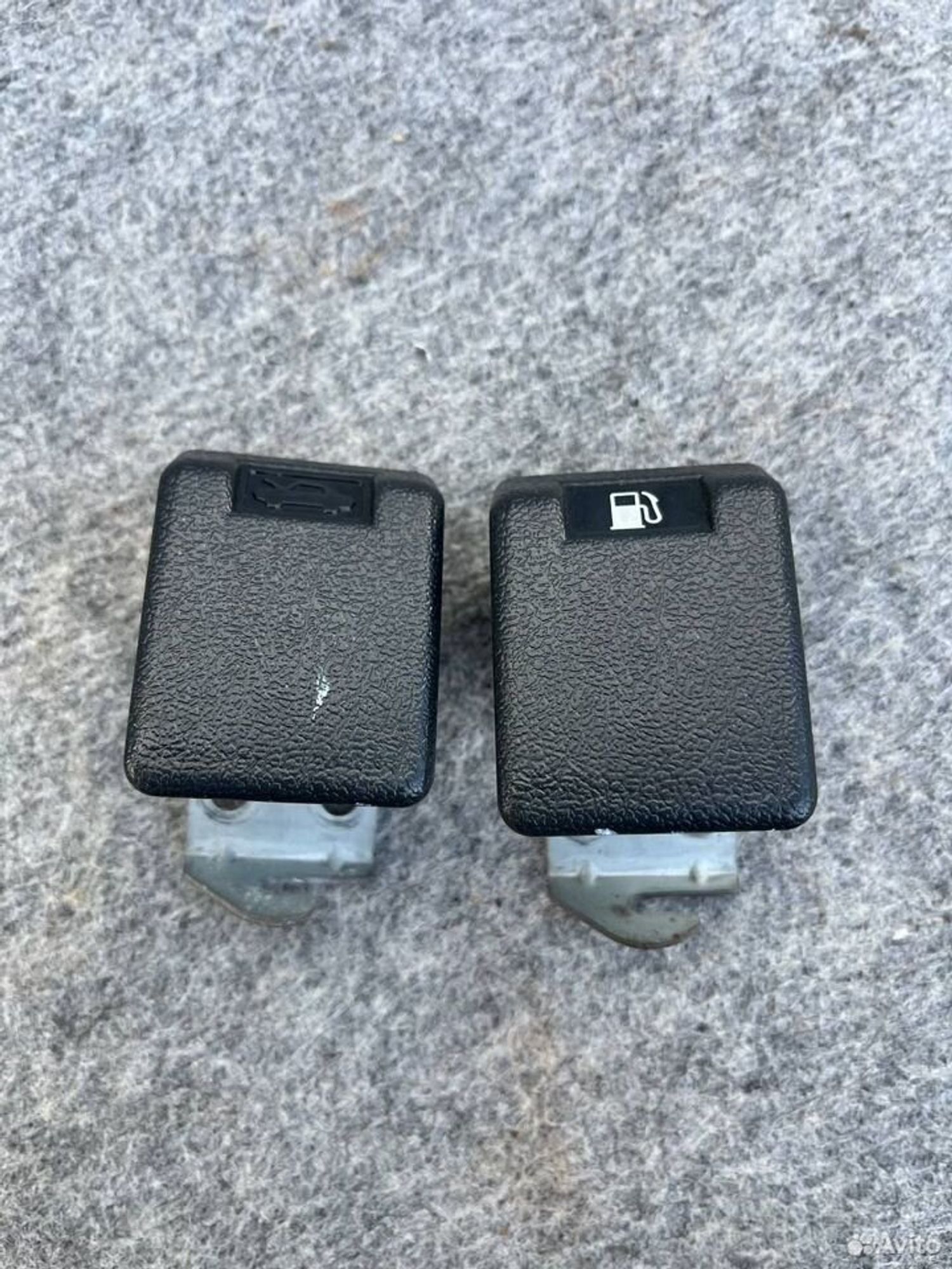 Ручка открывания капота Pajero 3, 1100 рублей, Семиозерка