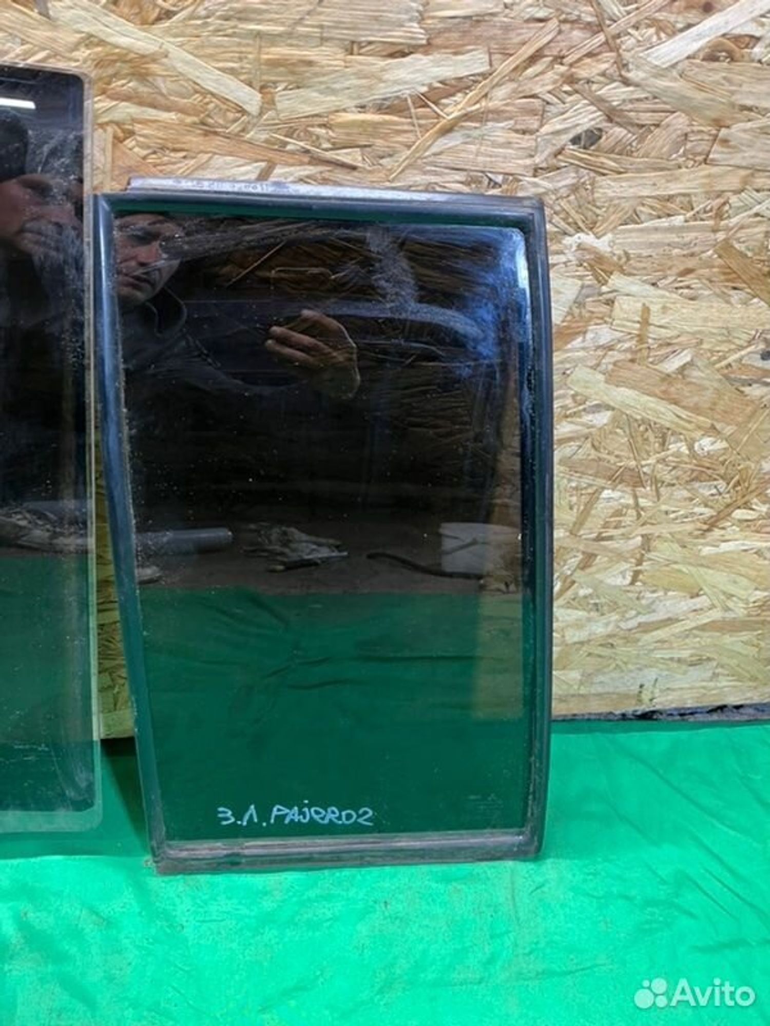 Стекло двери заднее левое Mitsubishi Pajero 6G72, 1200 рублей, Семиозерка