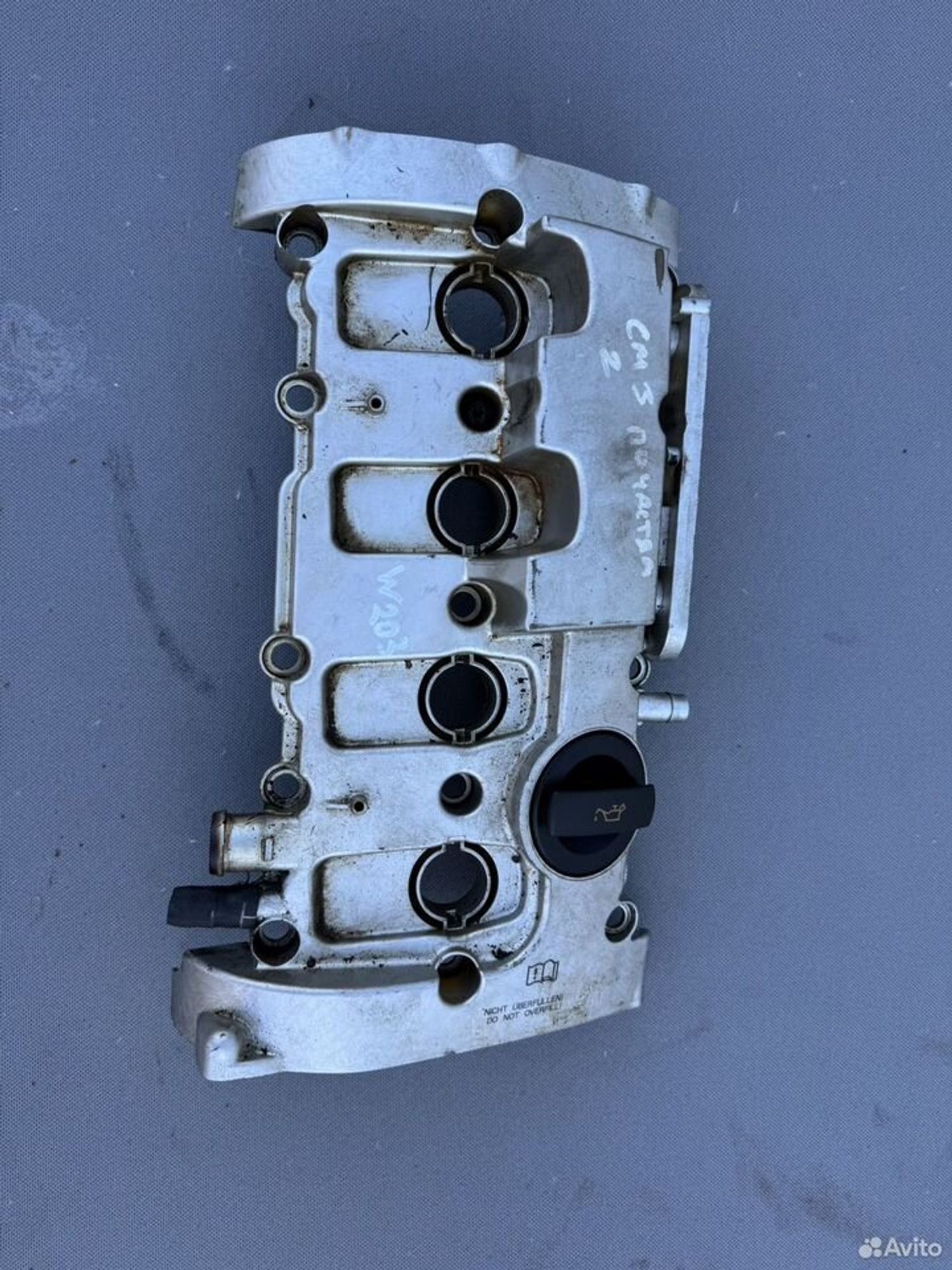 Клапанная крышка Audi A4 B7 2.0, 5000 рублей, Семиозерка