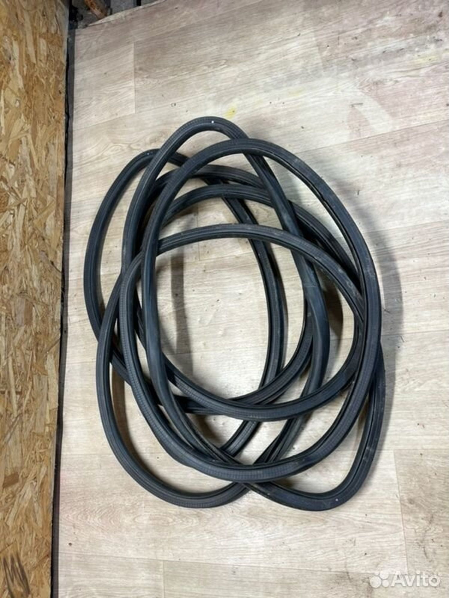 Уплотнитель кузова Chevrolet Cruz J300 F16D3 2011, 1000 рублей, Семиозерка