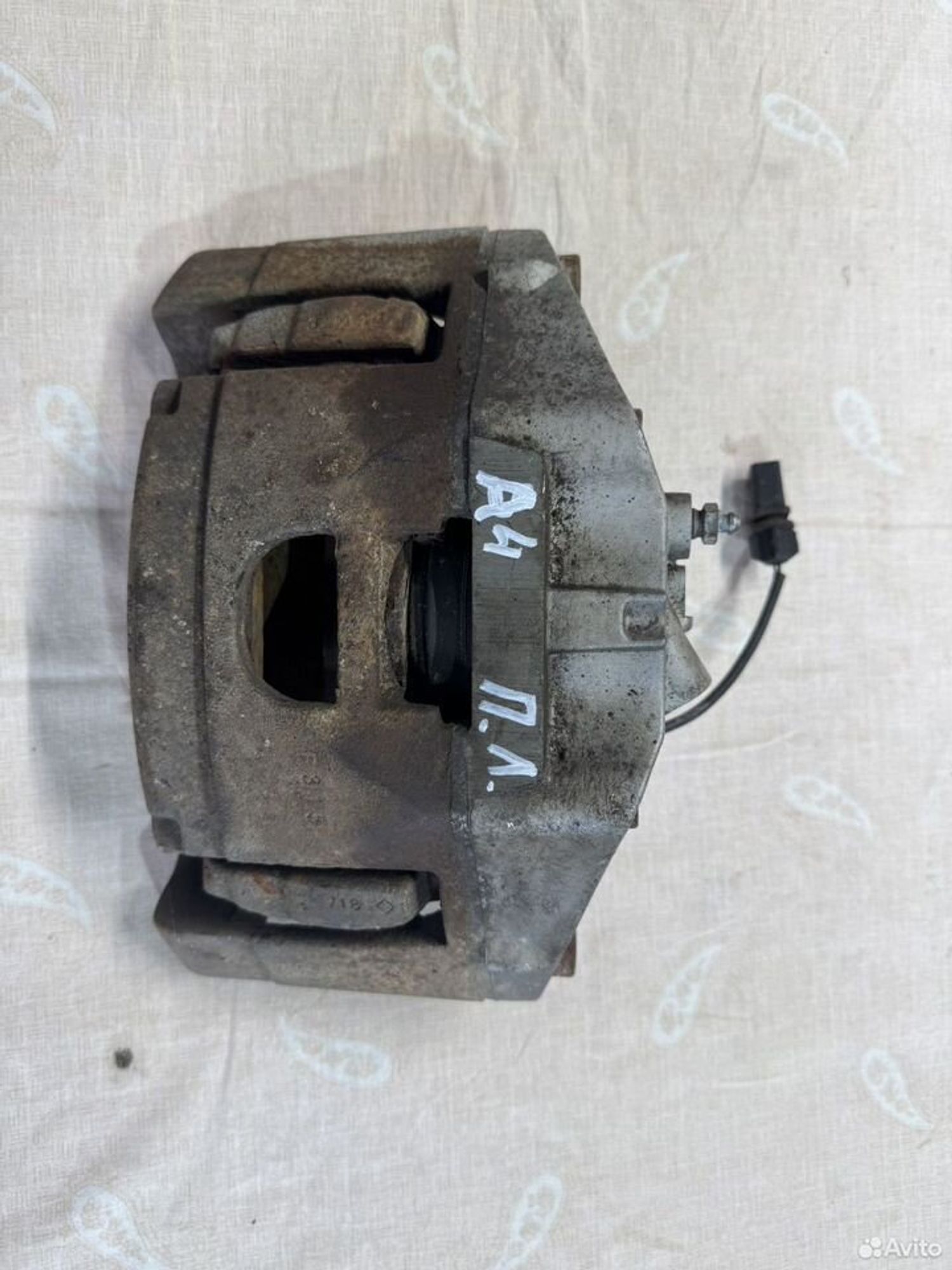 Суппорт передний левый Audi A4 B7, 2100 рублей, Семиозерка