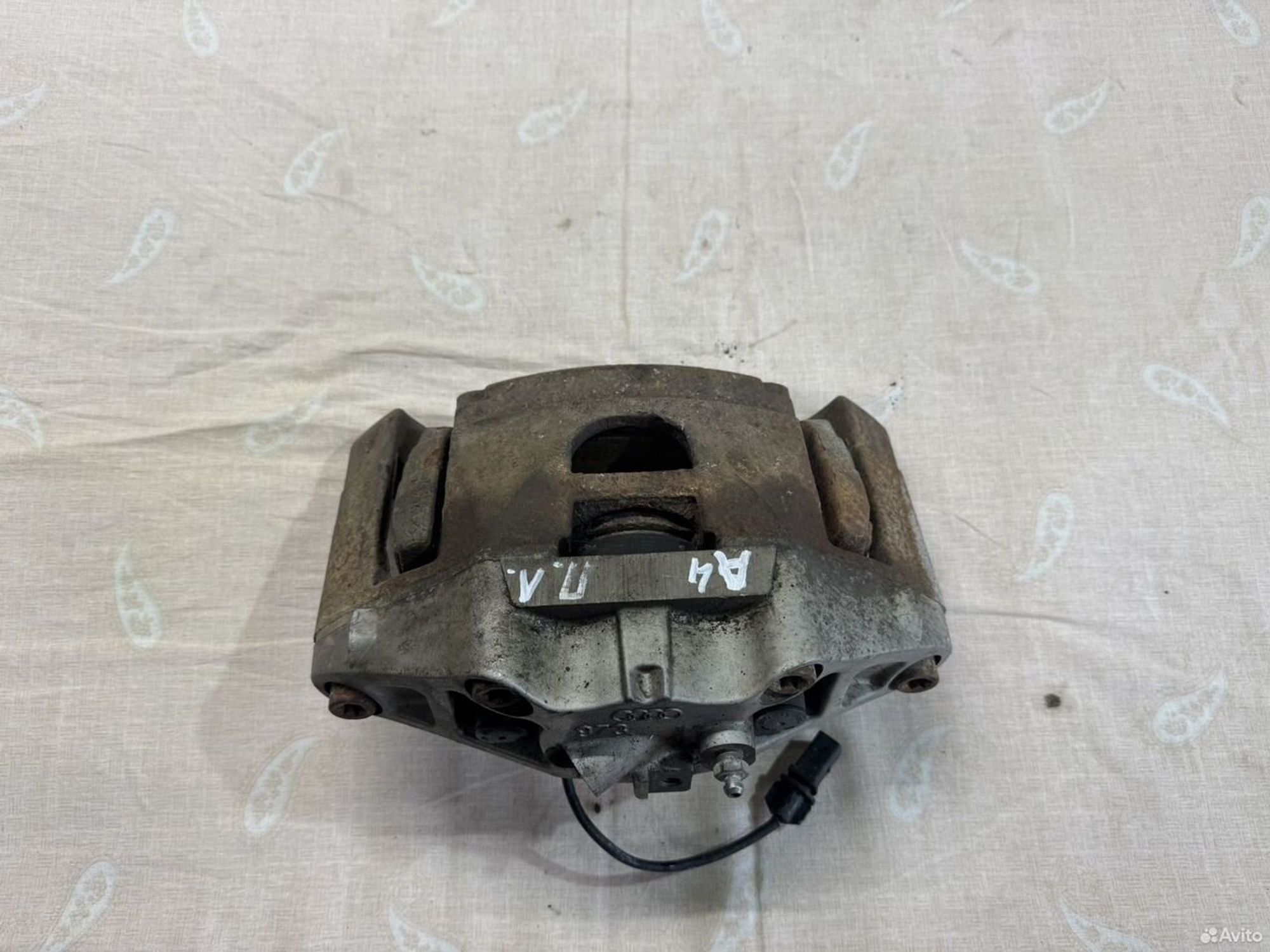 Суппорт передний левый Audi A4 B7, 2100 рублей, Семиозерка