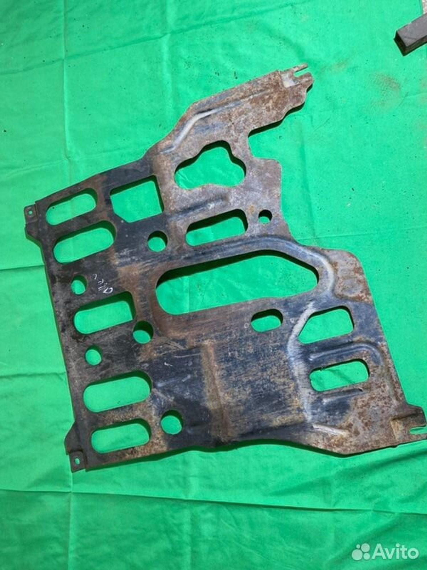 Защита двигателя Chevrolet Aveo T300 F16D4 2012, 2000 рублей, Семиозерка