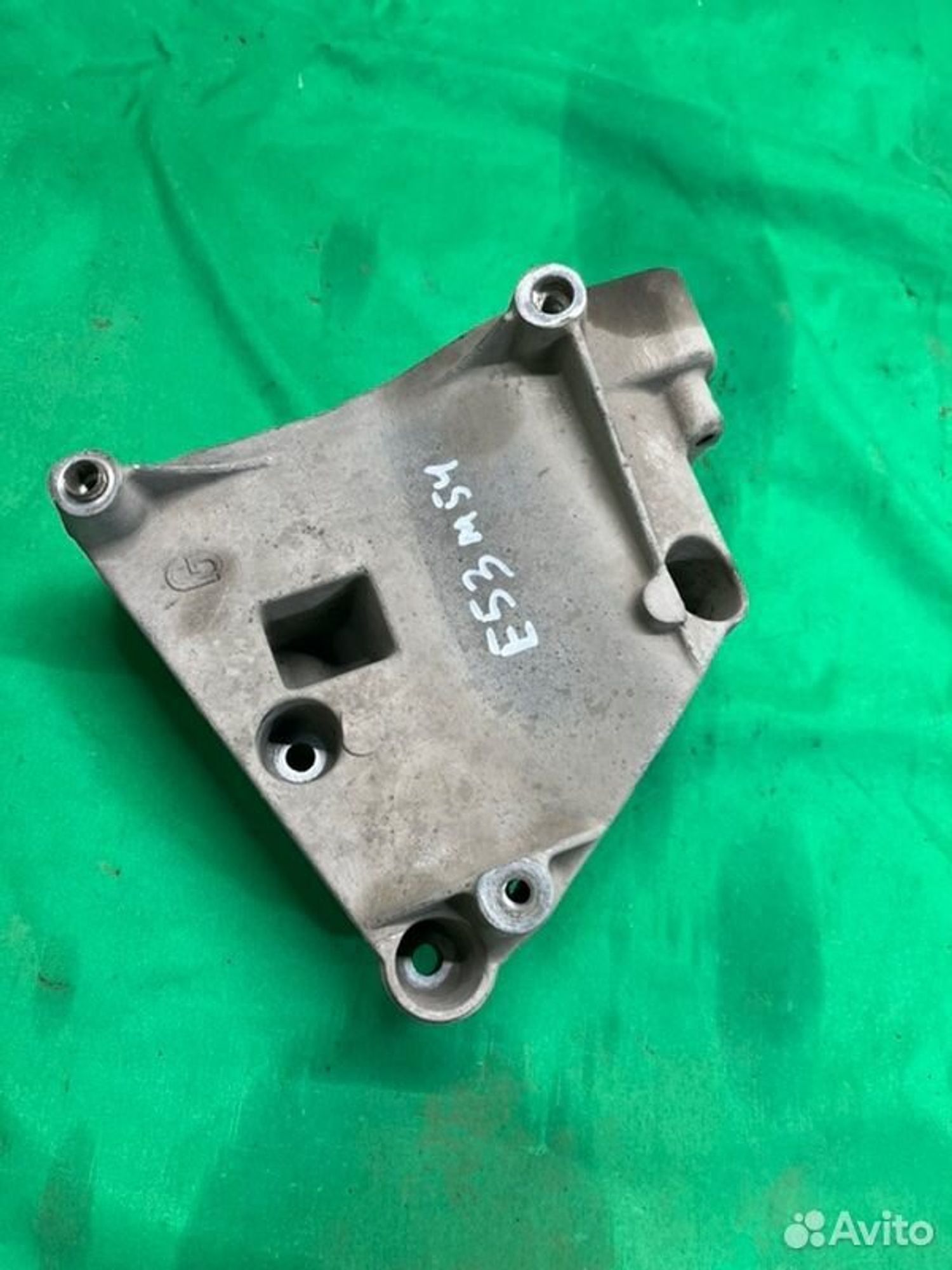 Кронштейн компрессора кондиционера Bmw X5 E53, 1000 рублей, Семиозерка