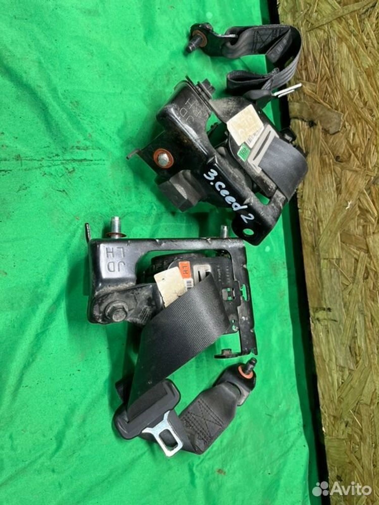 Ремень безопасности задний Kia Ceed JD G4FG 2013, 2000 рублей, Семиозерка