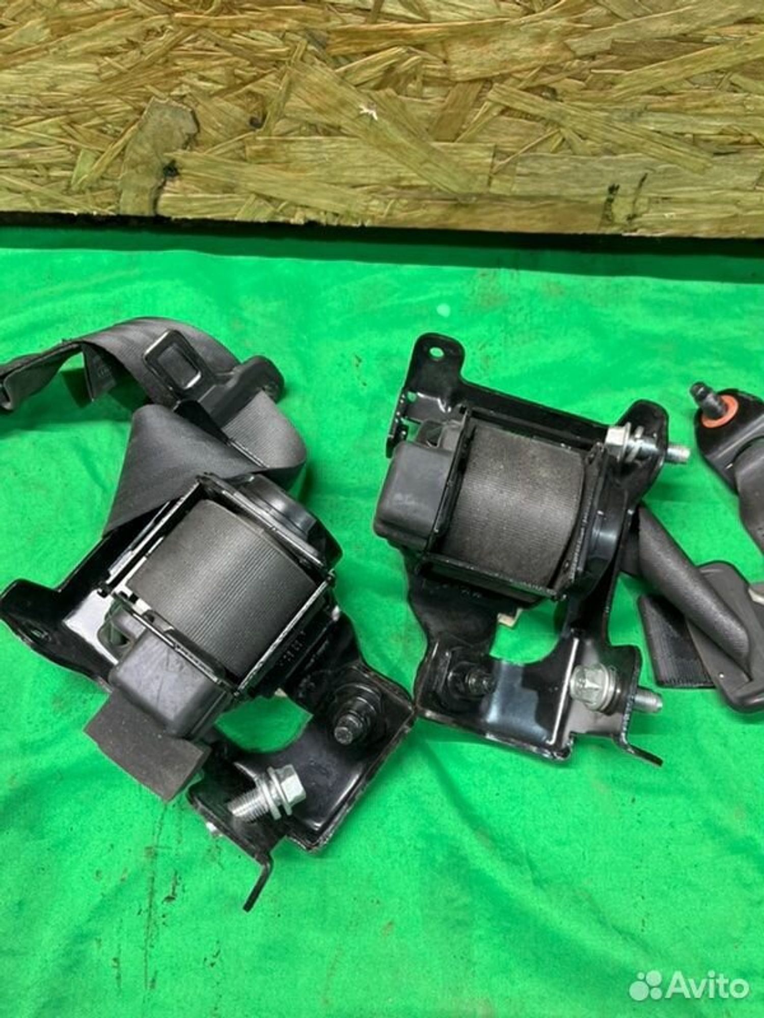 Ремень безопасности задний Kia Ceed JD G4FG 2013, 2000 рублей, Семиозерка