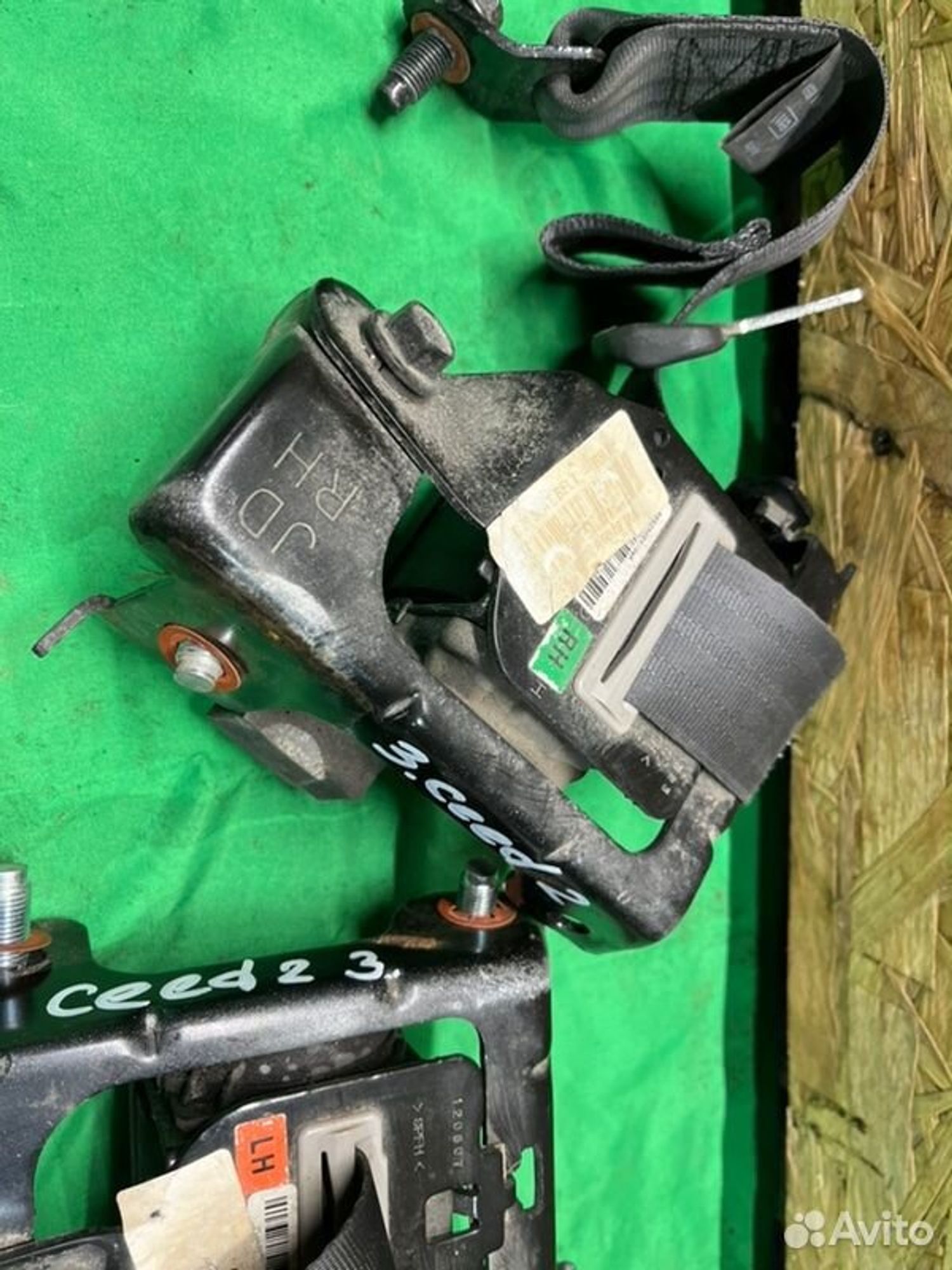 Ремень безопасности задний Kia Ceed JD G4FG 2013, 2000 рублей, Семиозерка