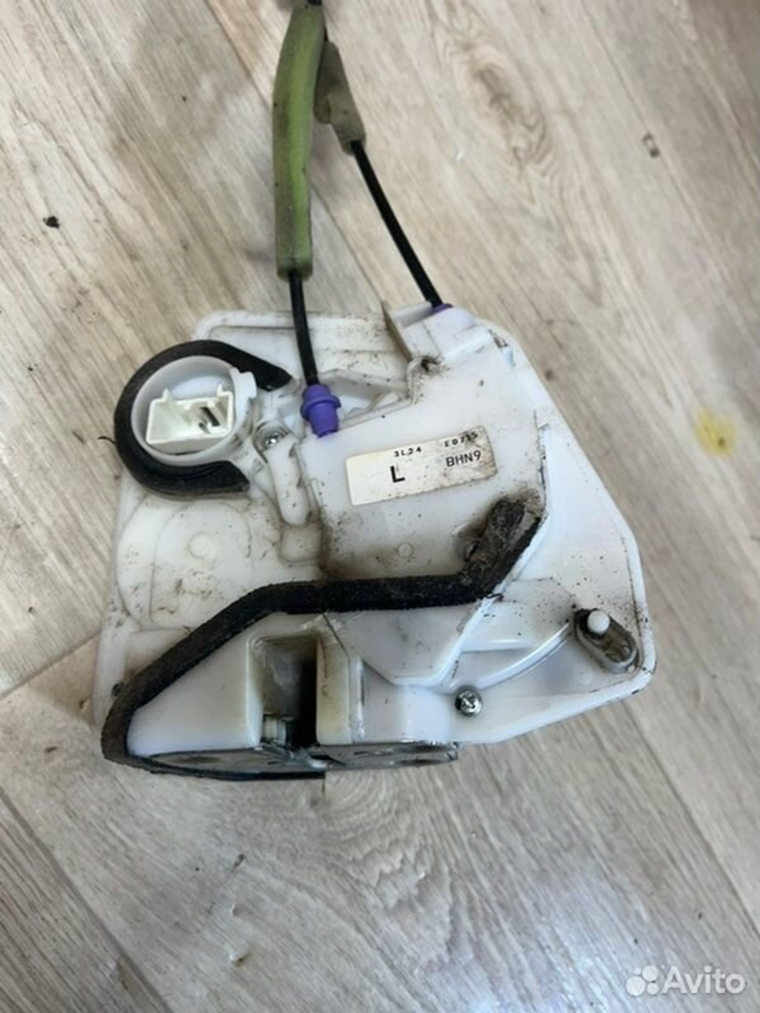 Замок боковой двери задний левый Mazda 3 BM Z6, 2200 рублей, Семиозерка