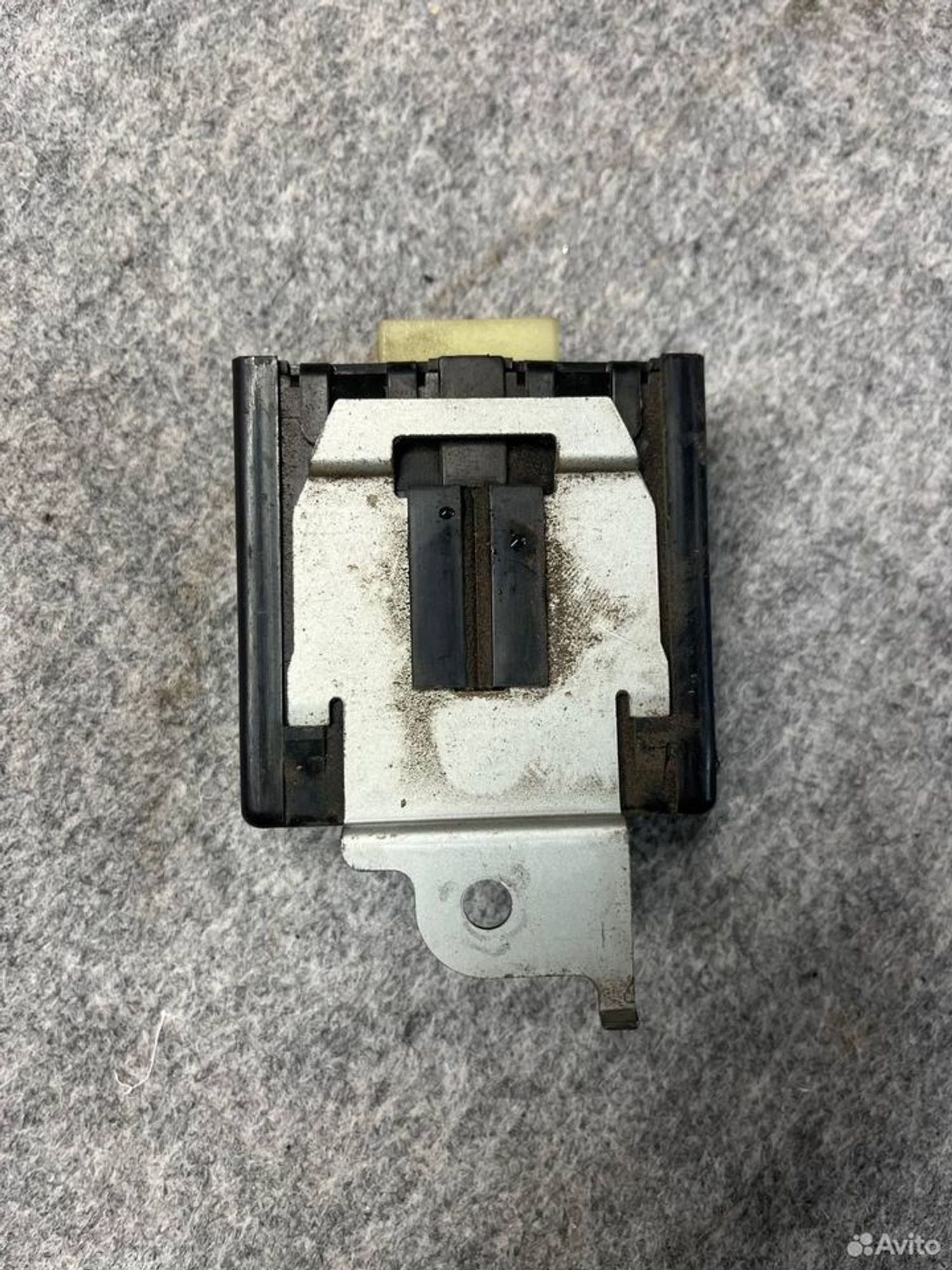 Блок управления подвеской Mitsubishi Pajero 2, 1000 рублей, Семиозерка