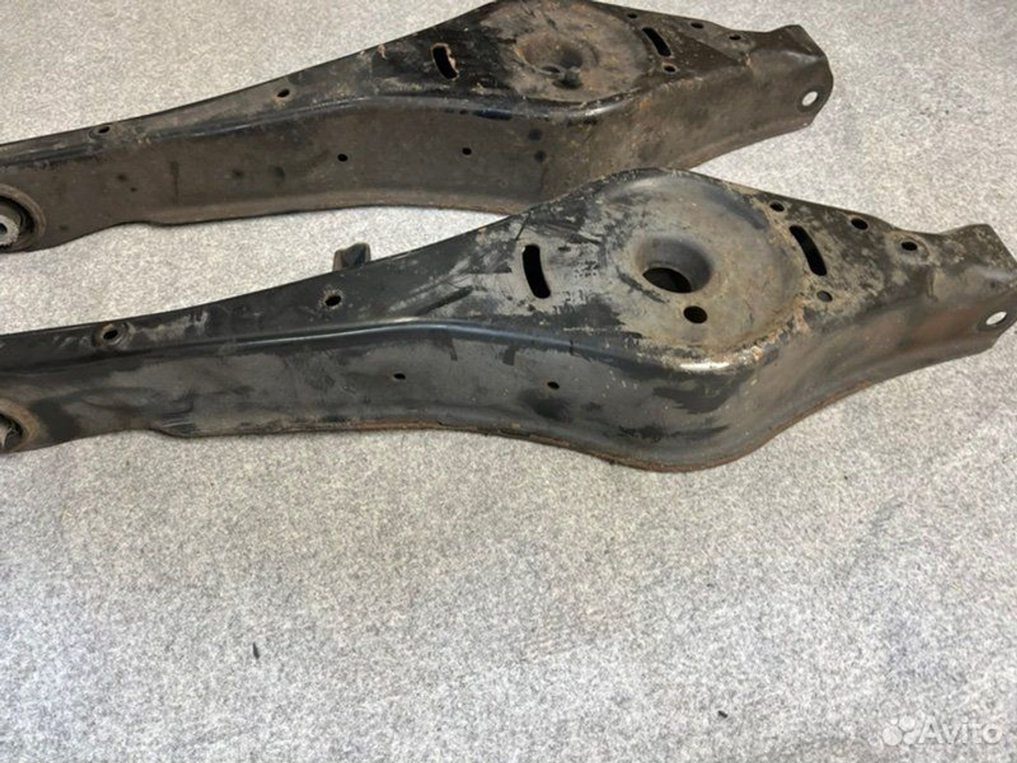 Рычаг подвески задний Volkswagen Tiguan SUV NF CAW, 1000 рублей, Семиозерка