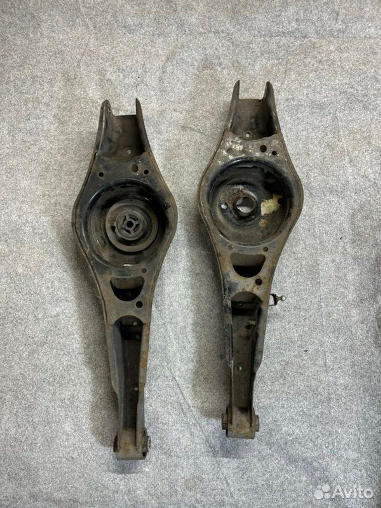 Рычаг подвески задний Volkswagen Tiguan SUV NF CAW, 1000 рублей, Семиозерка