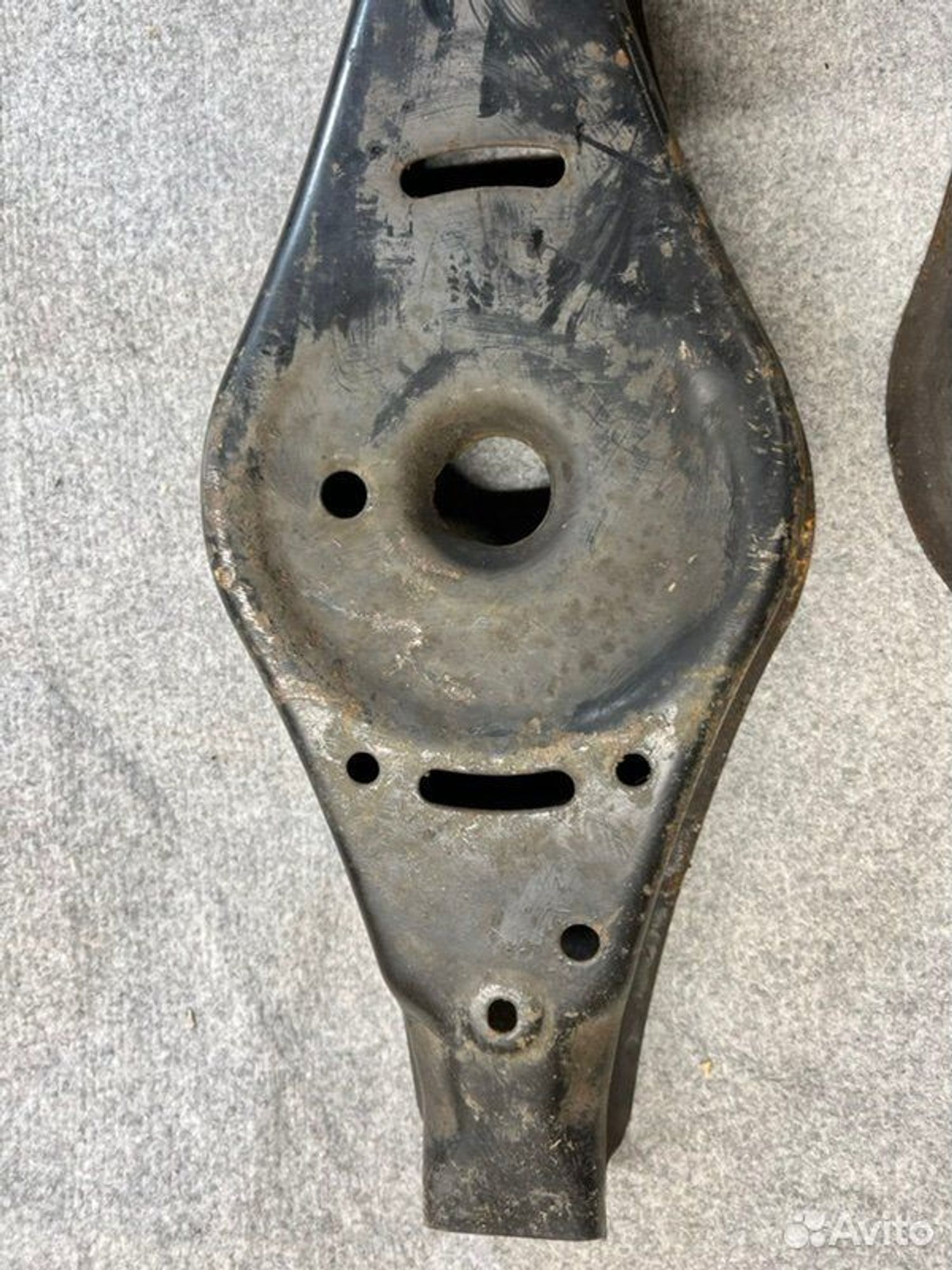 Рычаг подвески задний Volkswagen Tiguan SUV NF CAW, 1000 рублей, Семиозерка