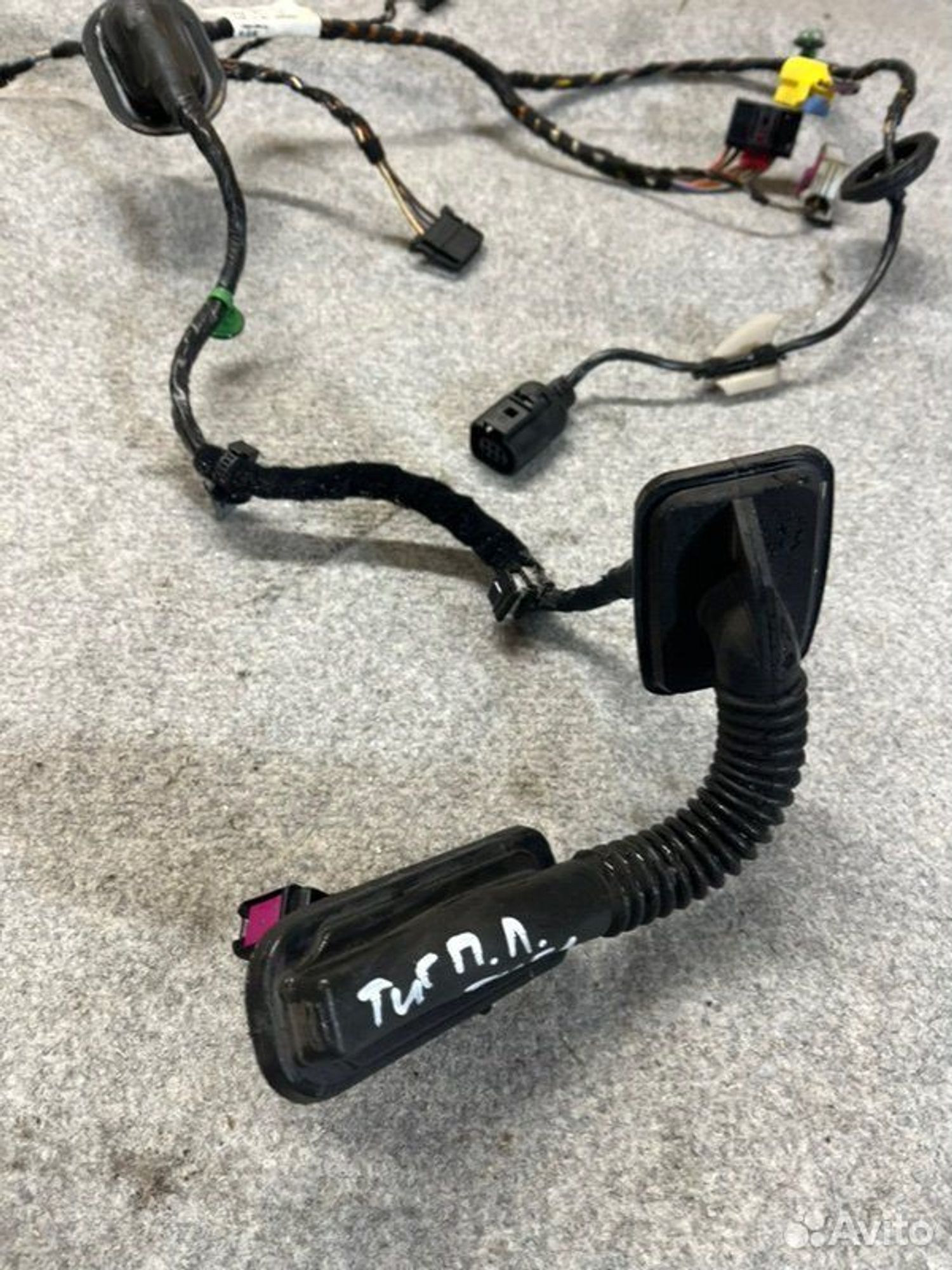 Проводка двери передняя левая Volkswagen Tiguan, 1000 рублей, Семиозерка