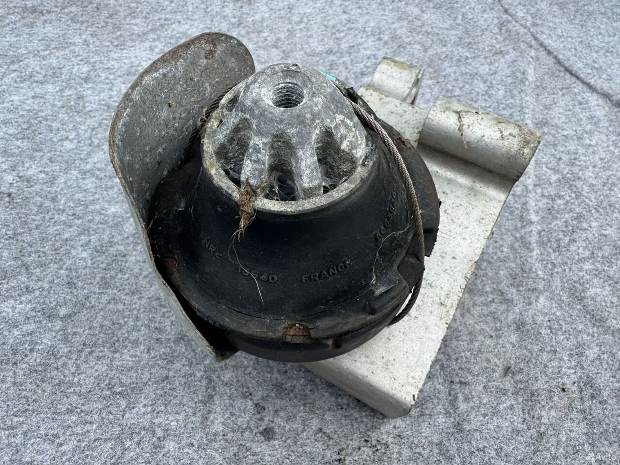 Опора двигателя B5254T2 Volvo, 1500 рублей, Семиозерка