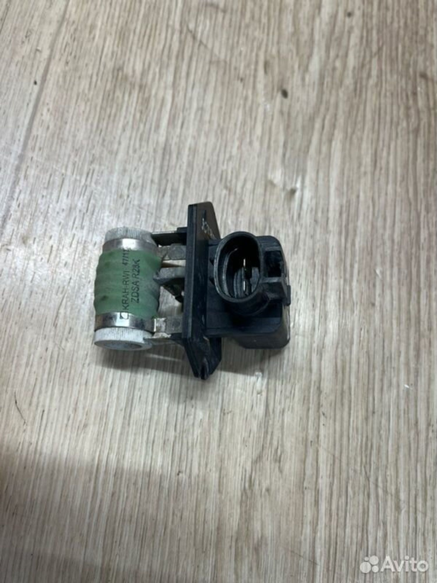 Резистор вентилятора печки Kia Ceed JD G4FG 2013, 1000 рублей, Семиозерка