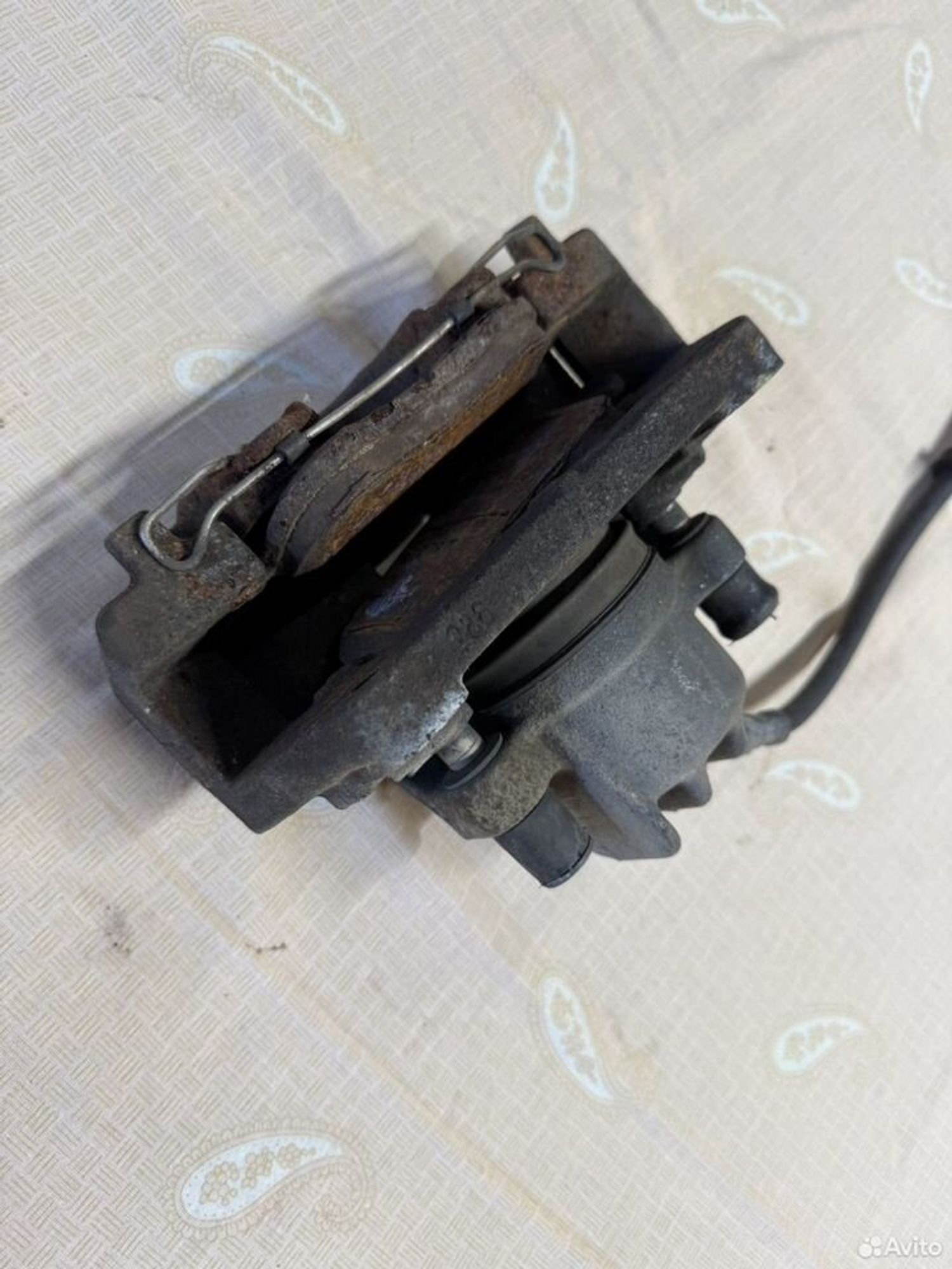 Суппорт тормозной левый Volvo xc70 s60 xc90, 2000 рублей, Семиозерка