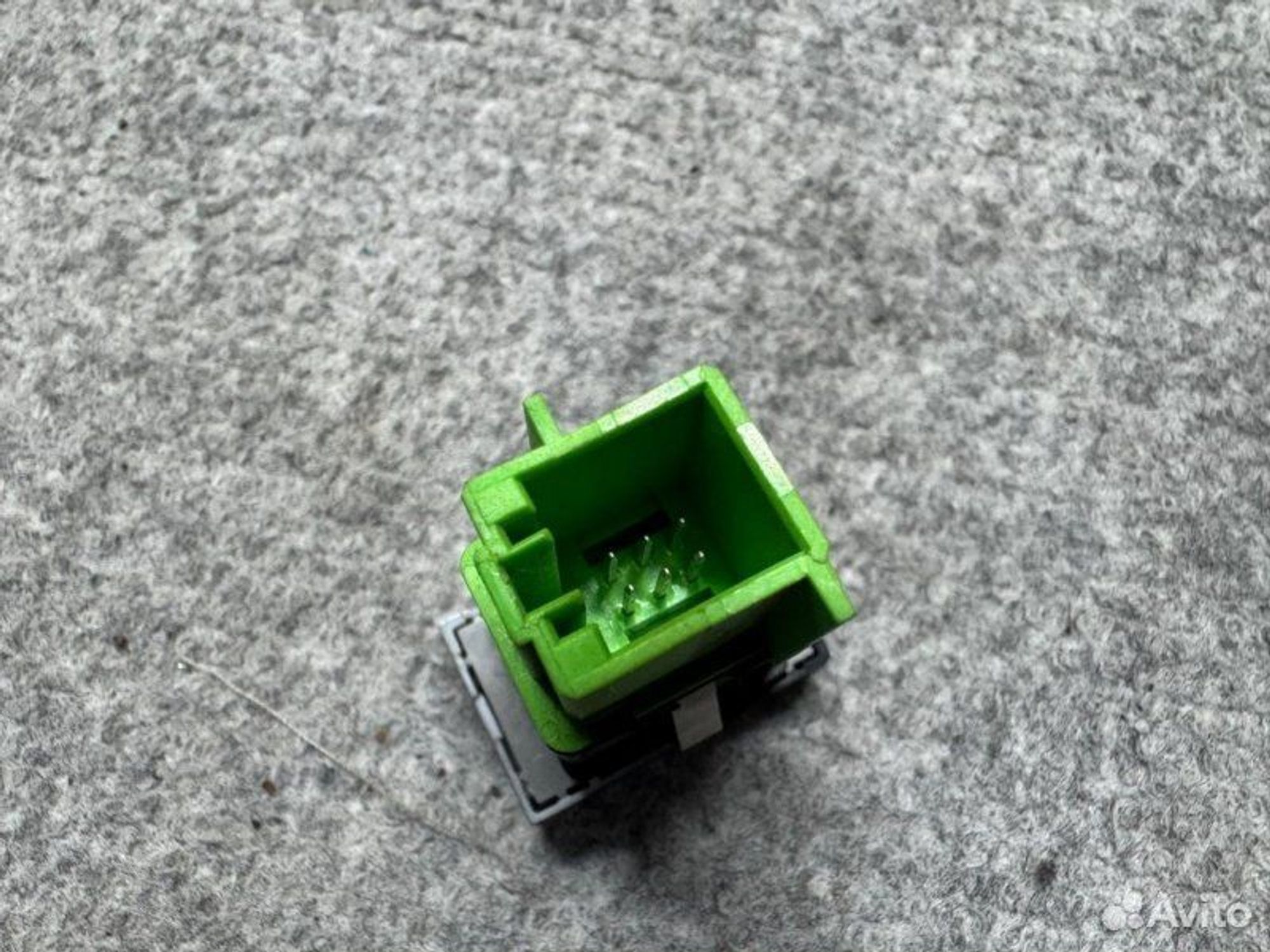 Кнопка обогрева сидений Volkswagen Polo CFN 2012, 800 рублей, Семиозерка