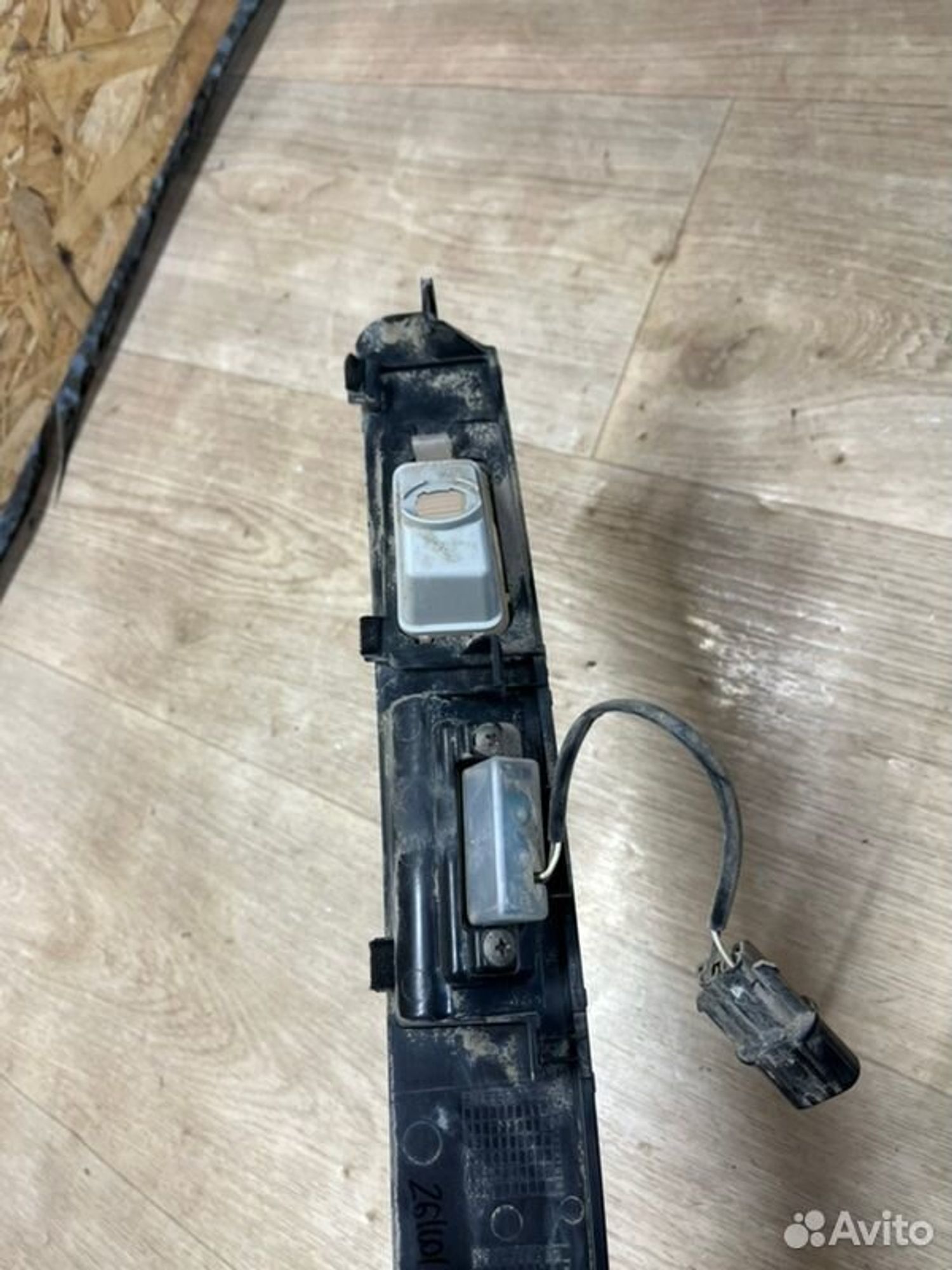 Накладка крышки багажника Kia Ceed JD G4FG 2013, 4500 рублей, Семиозерка