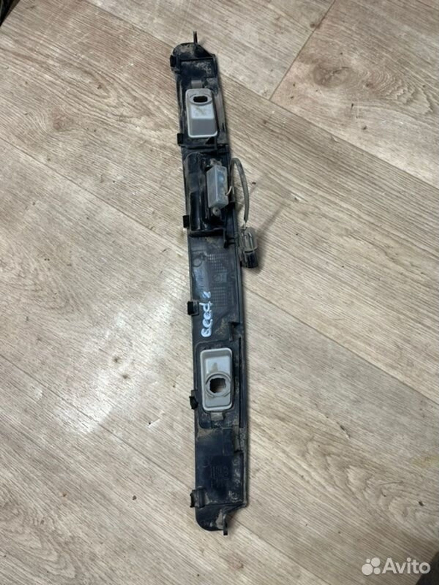 Накладка крышки багажника Kia Ceed JD G4FG 2013, 4500 рублей, Семиозерка