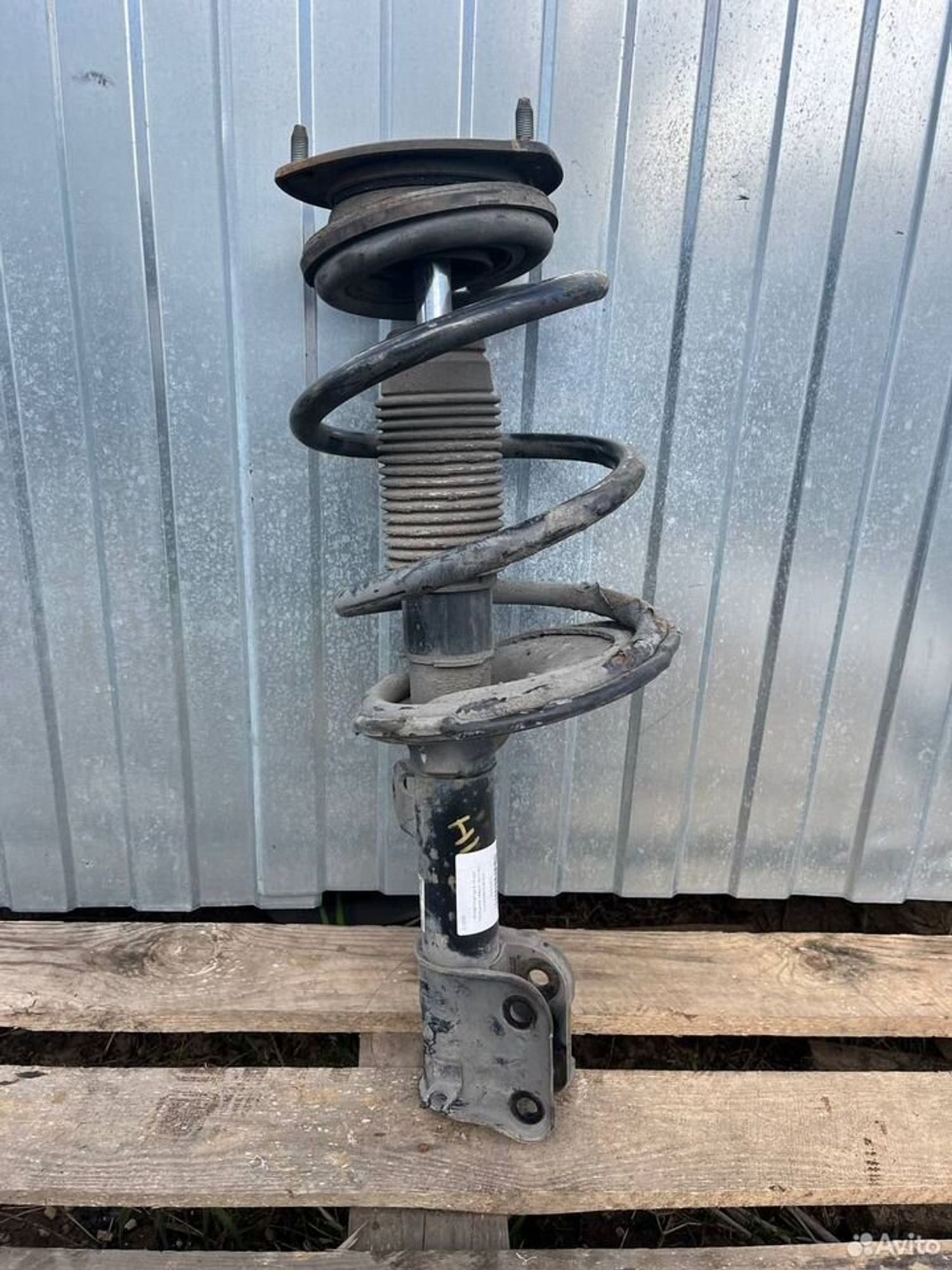 Стойка передняя Hyundai H1, 4500 рублей, Семиозерка